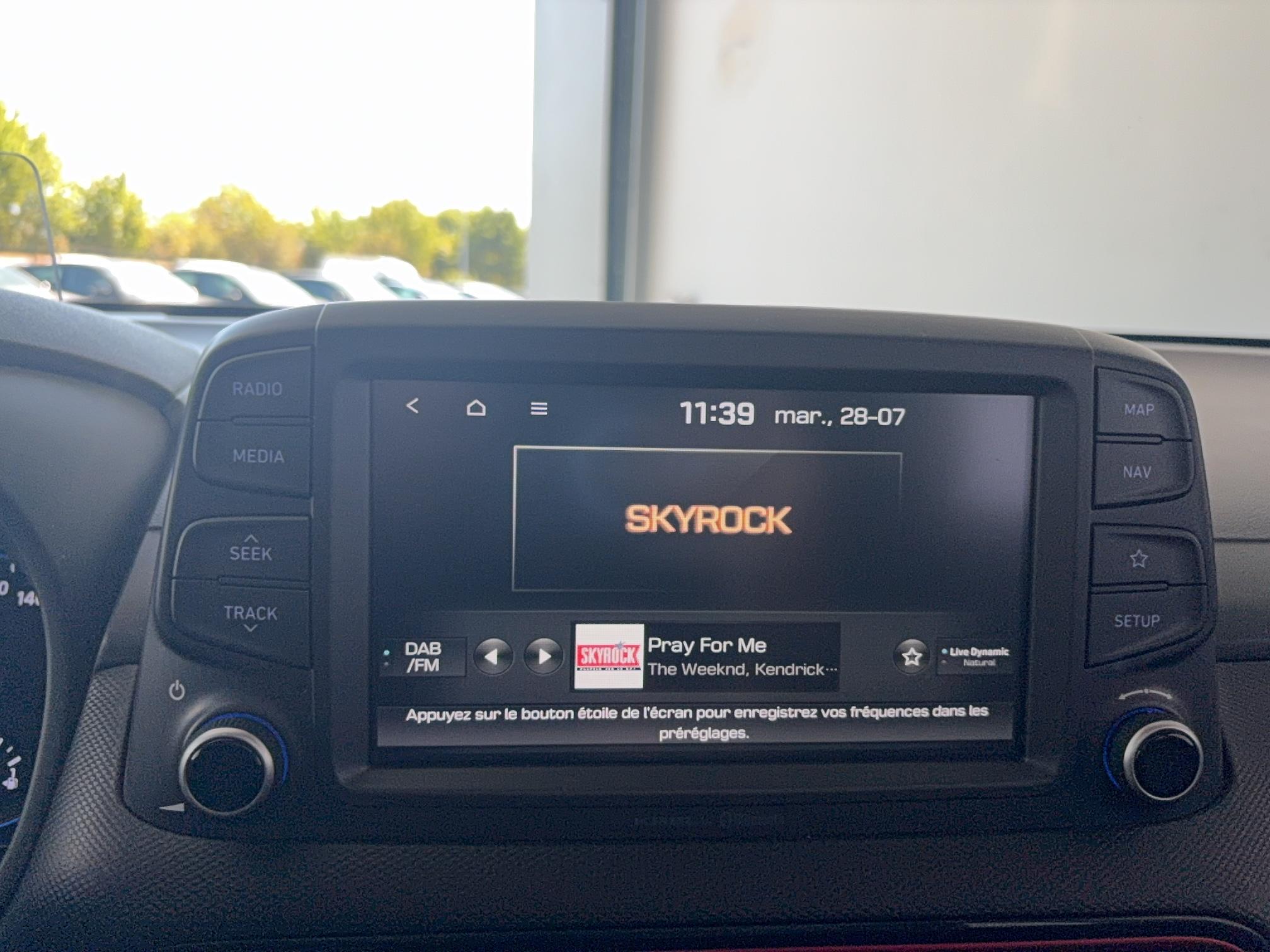 HYUNDAI Kona 1.6 CRDi 136 DCT-7 Executive - Véhicule Occasion - Océane Auto HYUNDAI Kona 1.6 CRDi 136 DCT-7 Executive - Véhicule Occasion Océane Auto