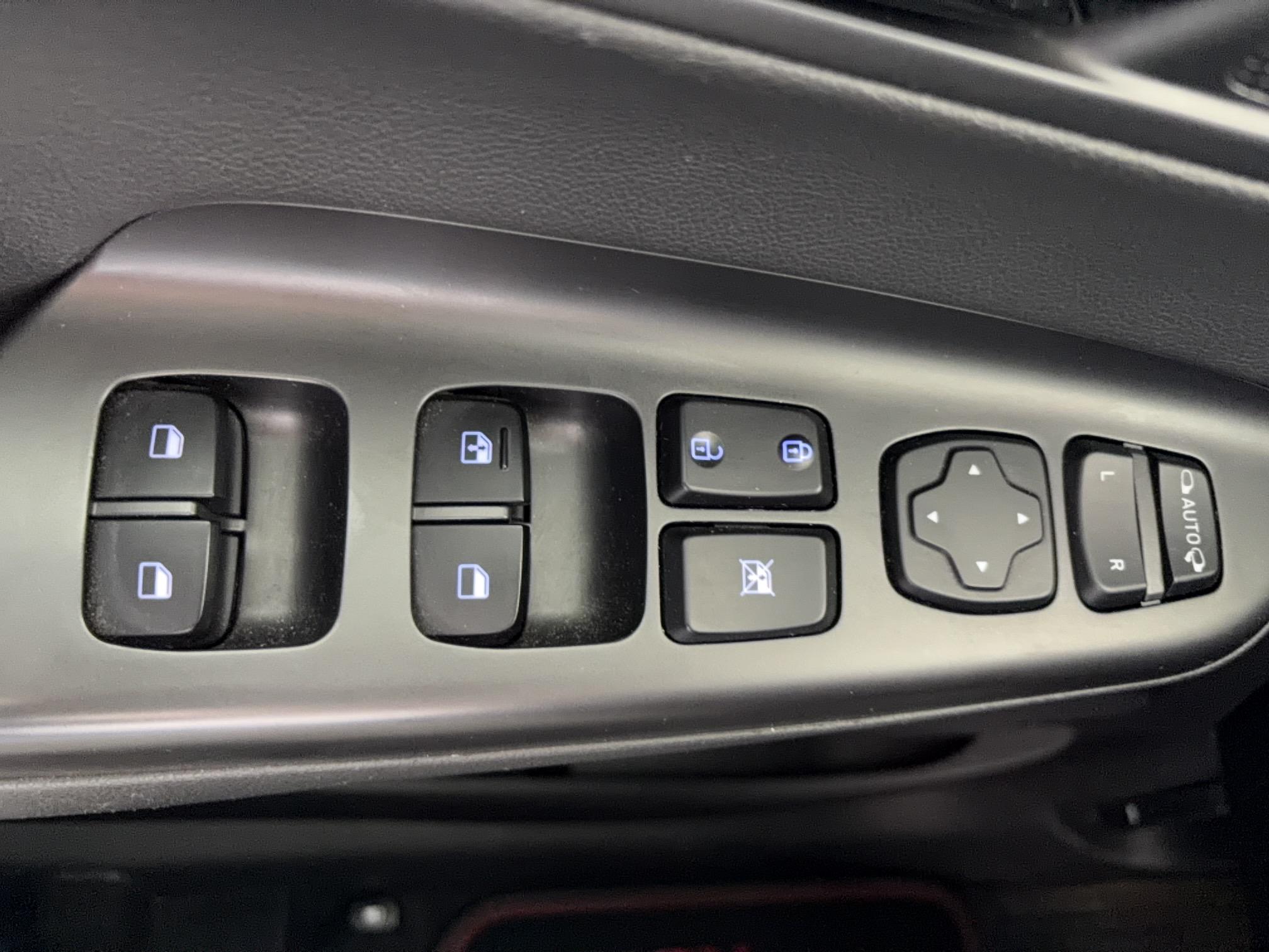 HYUNDAI Kona 1.6 CRDi 136 DCT-7 Executive - Véhicule Occasion - Océane Auto HYUNDAI Kona 1.6 CRDi 136 DCT-7 Executive - Véhicule Occasion Océane Auto