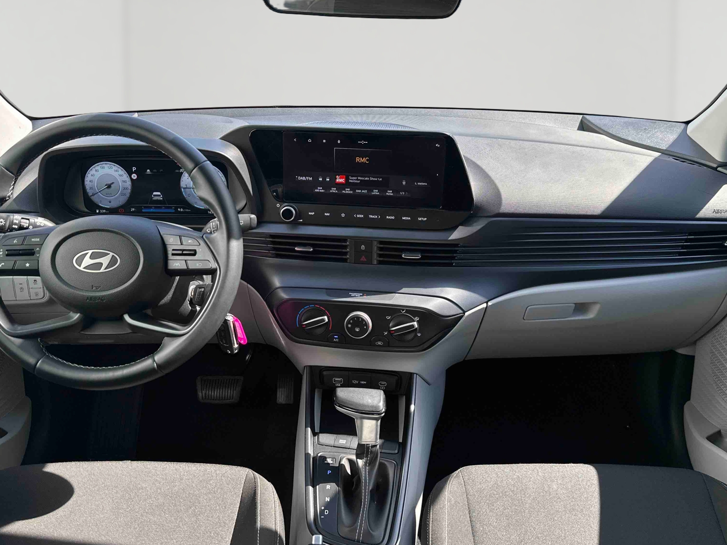 HYUNDAI i20 1.0 T-GDi 100 DCT-7 Hybrid 48V Intuitive - Véhicule Occasion - Océane Auto HYUNDAI i20 1.0 T-GDi 100 DCT-7 Hybrid 48V Intuitive - Véhicule Occasion Océane Auto