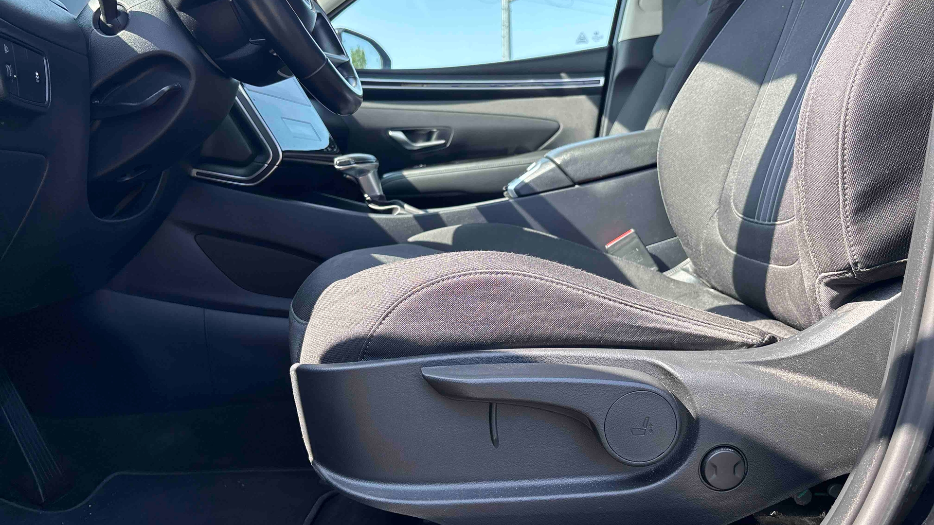 HYUNDAI Tucson 1.6 T-GDI 150 Hybrid 48V DCT-7 Creative - Véhicule Occasion - Océane Auto HYUNDAI Tucson 1.6 T-GDI 150 Hybrid 48V DCT-7 Creative - Véhicule Occasion Océane Auto