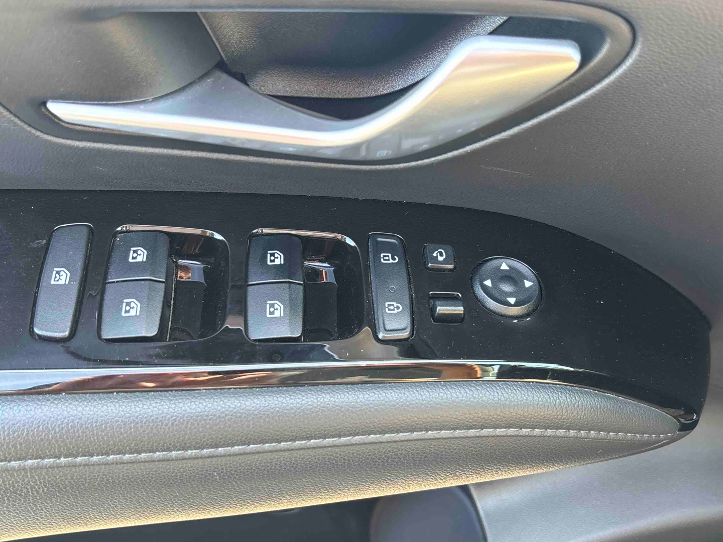 HYUNDAI Tucson 1.6 T-GDI 150 Hybrid 48V DCT-7 Creative - Véhicule Occasion - Océane Auto HYUNDAI Tucson 1.6 T-GDI 150 Hybrid 48V DCT-7 Creative - Véhicule Occasion Océane Auto