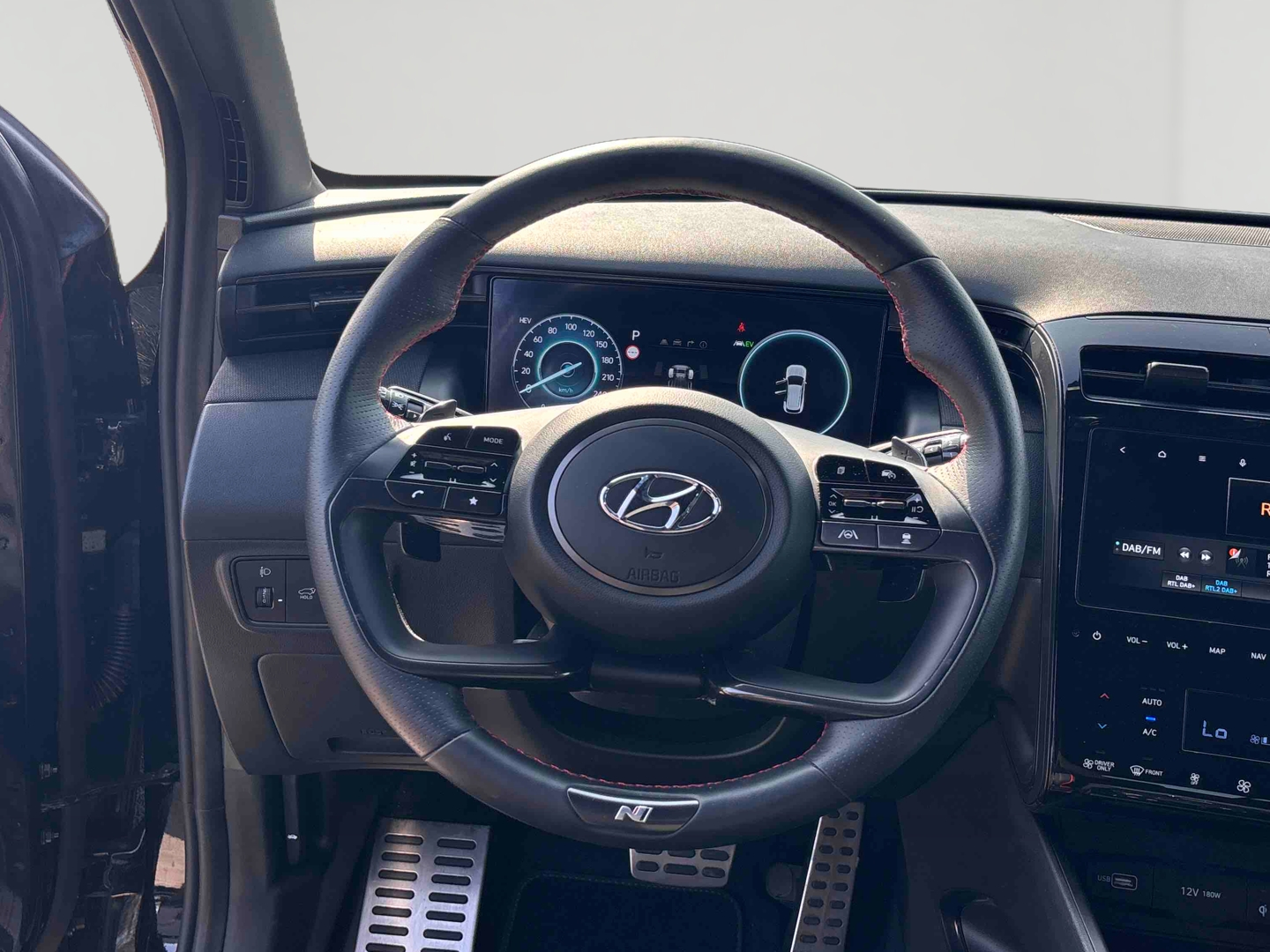 HYUNDAI Tucson 1.6 T-GDI 265 HTRAC Plug-in BVA6 N Line Executive - Véhicule Occasion - Océane Auto HYUNDAI Tucson 1.6 T-GDI 265 HTRAC Plug-in BVA6 N Line Executive - Véhicule Occasion Océane Auto