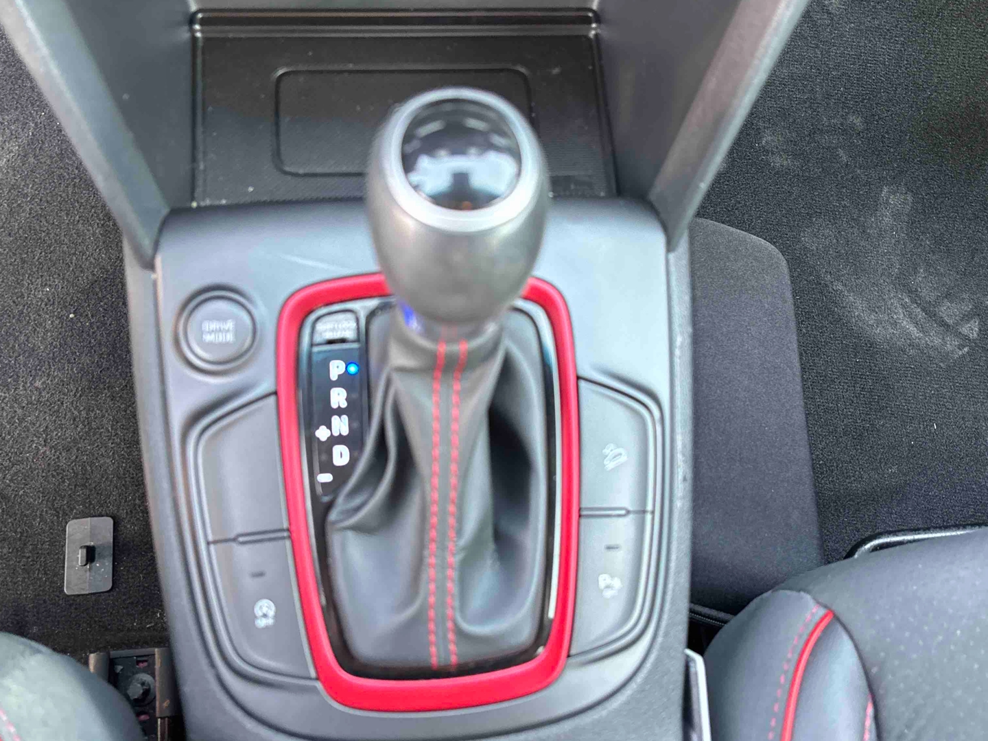 HYUNDAI Kona 1.6 CRDi 136 DCT-7 Creative - Véhicule Occasion - Océane Auto HYUNDAI Kona 1.6 CRDi 136 DCT-7 Creative - Véhicule Occasion Océane Auto