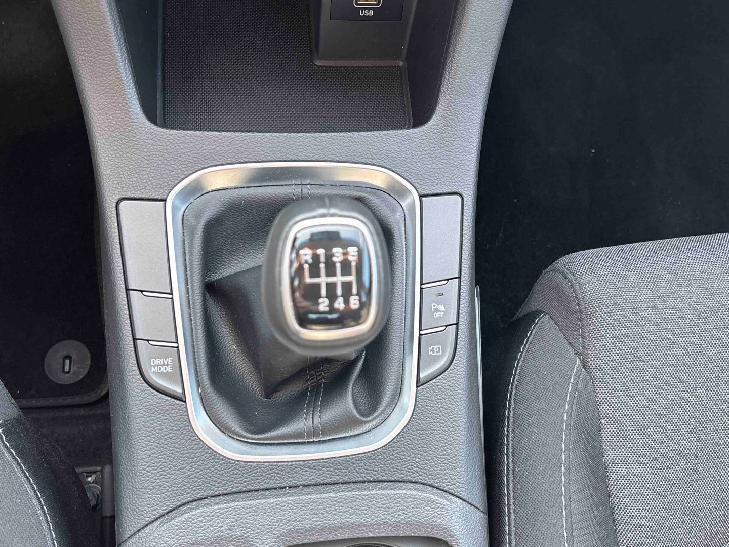 HYUNDAI i30 1.0 T-GDi 120 iBVM6 Hybrid 48V Creative - Véhicule Occasion - Océane Auto HYUNDAI i30 1.0 T-GDi 120 iBVM6 Hybrid 48V Creative - Véhicule Occasion Océane Auto