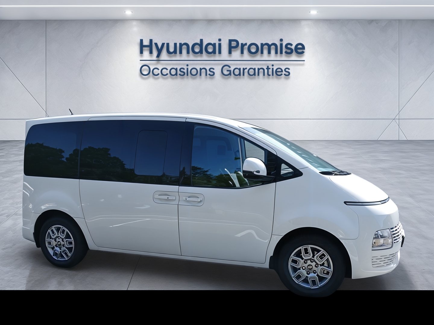 HYUNDAI Staria 1.6 T-GDI 225 Hybrid BVA6 Creative - Véhicule Occasion - Océane Auto HYUNDAI Staria 1.6 T-GDI 225 Hybrid BVA6 Creative - Véhicule Occasion Océane Auto
