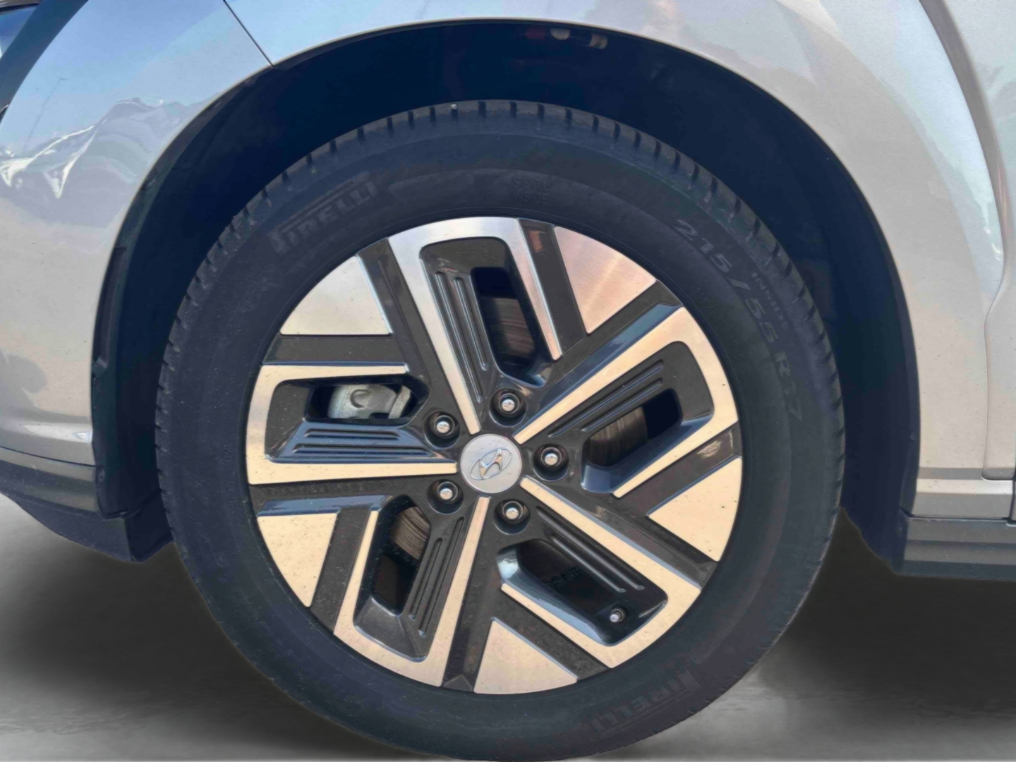HYUNDAI Kona Electrique 64 kWh - 204 ch Creative - Véhicule Occasion - Océane Auto HYUNDAI Kona Electrique 64 kWh - 204 ch Creative - Véhicule Occasion Océane Auto