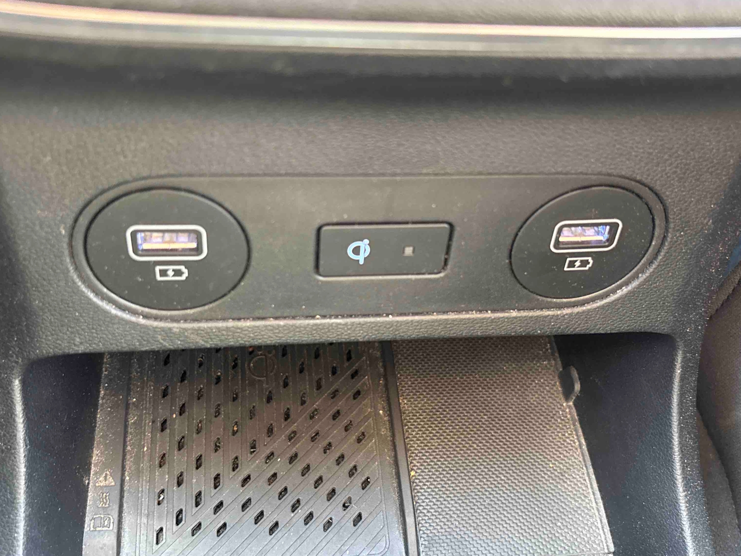 HYUNDAI Ioniq 5 73 kWh - 218 ch Creative - Véhicule Occasion - Océane Auto HYUNDAI Ioniq 5 73 kWh - 218 ch Creative - Véhicule Occasion Océane Auto