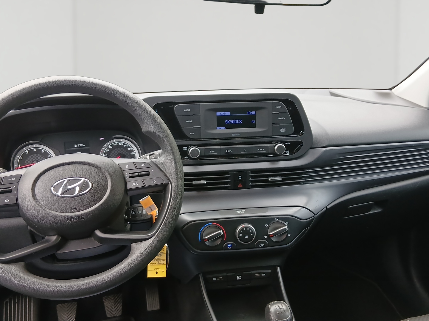HYUNDAI i20 1.2 84 Initia - Véhicule Occasion - Océane Auto HYUNDAI i20 1.2 84 Initia - Véhicule Occasion Océane Auto