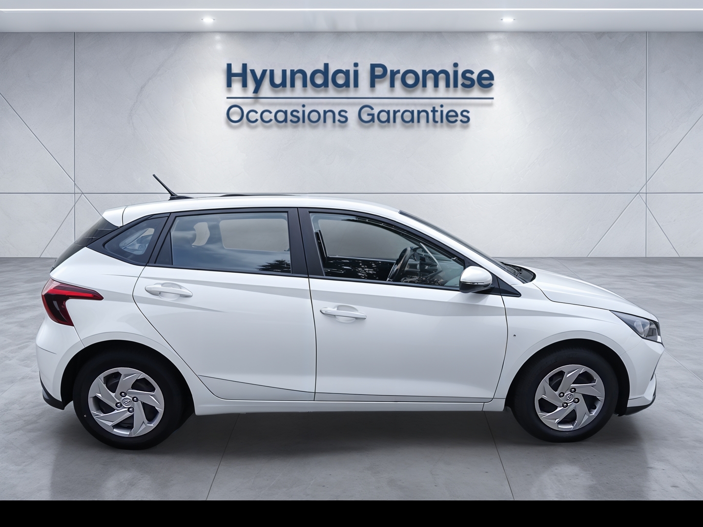HYUNDAI i20 1.2 84 Initia - Véhicule Occasion - Océane Auto HYUNDAI i20 1.2 84 Initia - Véhicule Occasion Océane Auto