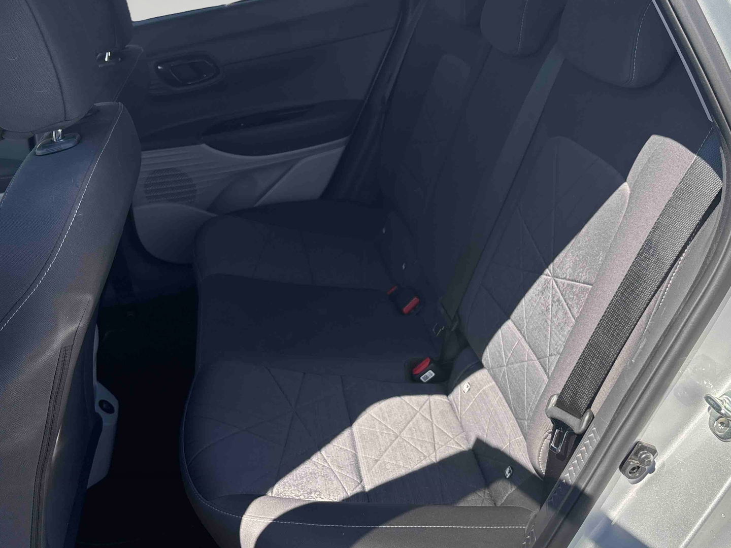 HYUNDAI Bayon 1.0 T-GDi 100 DCT-7 Hybrid 48V Intuitive - Véhicule Occasion - Océane Auto HYUNDAI Bayon 1.0 T-GDi 100 DCT-7 Hybrid 48V Intuitive - Véhicule Occasion Océane Auto