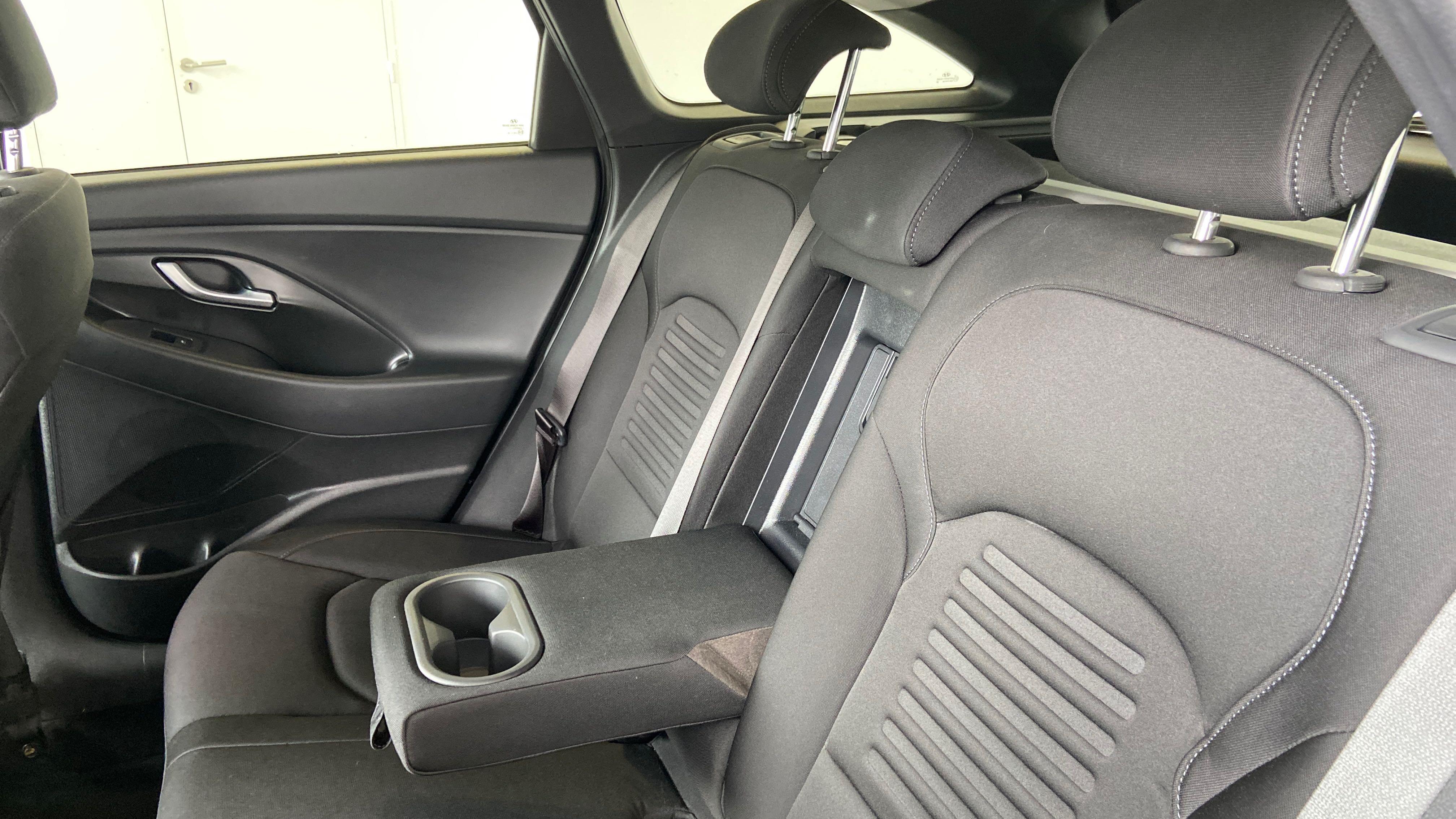 HYUNDAI i30 SW 1.0 T-GDi 100 DCT-7 Creative - Véhicule Occasion Océane Auto