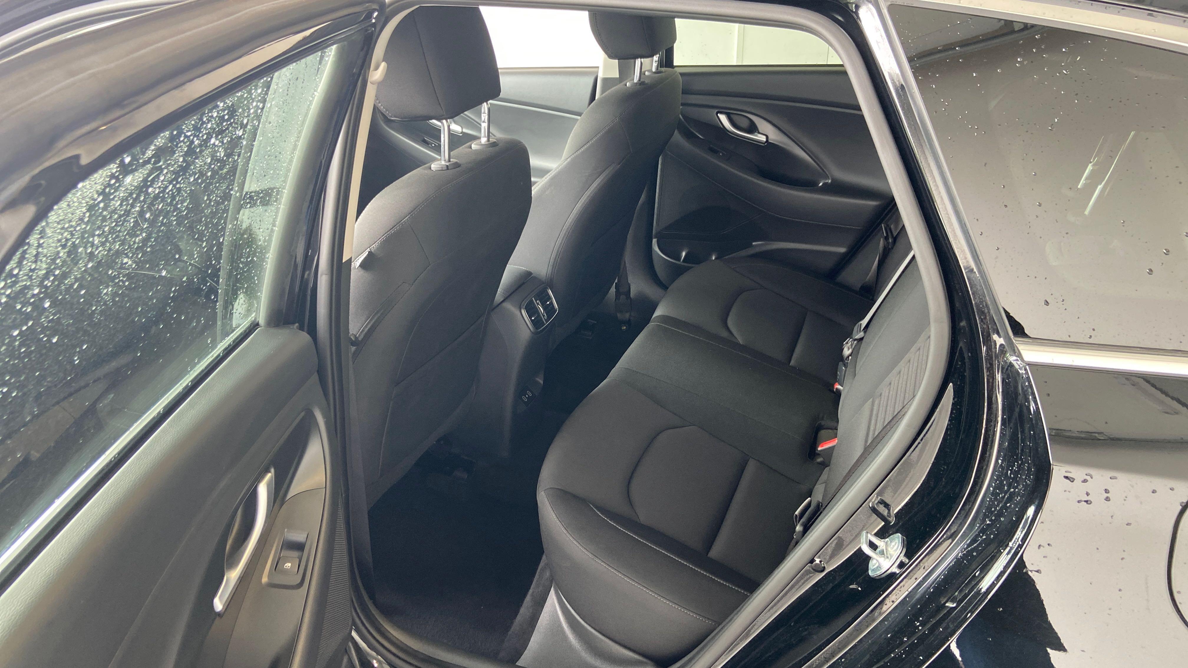 HYUNDAI i30 SW 1.0 T-GDi 100 DCT-7 Creative - Véhicule Occasion Océane Auto