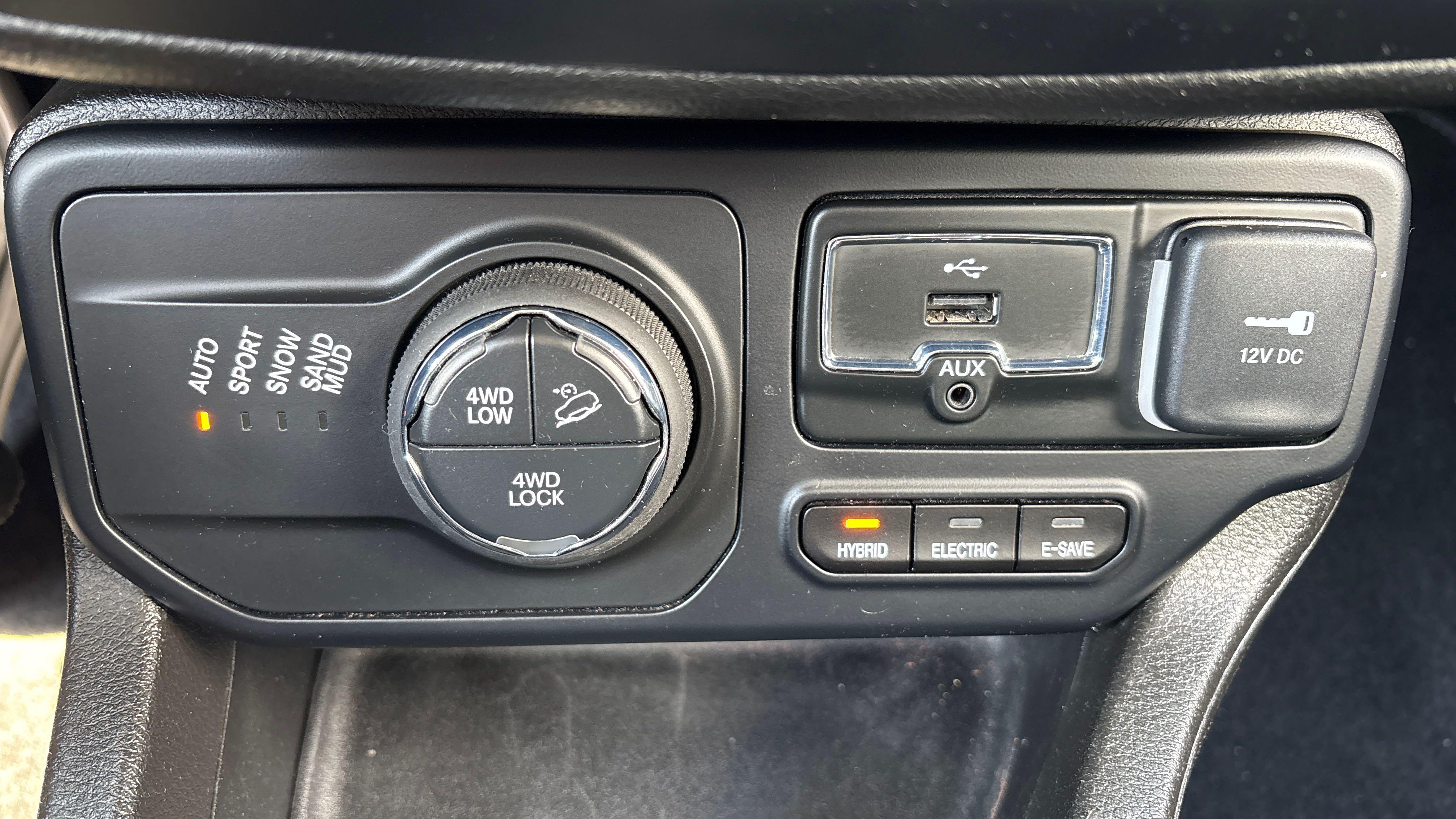 JEEP Renegade 1.3 Turbo T4 190 ch PHEV BVA6 4xe eAWD Limited - Véhicule Occasion Océane Auto