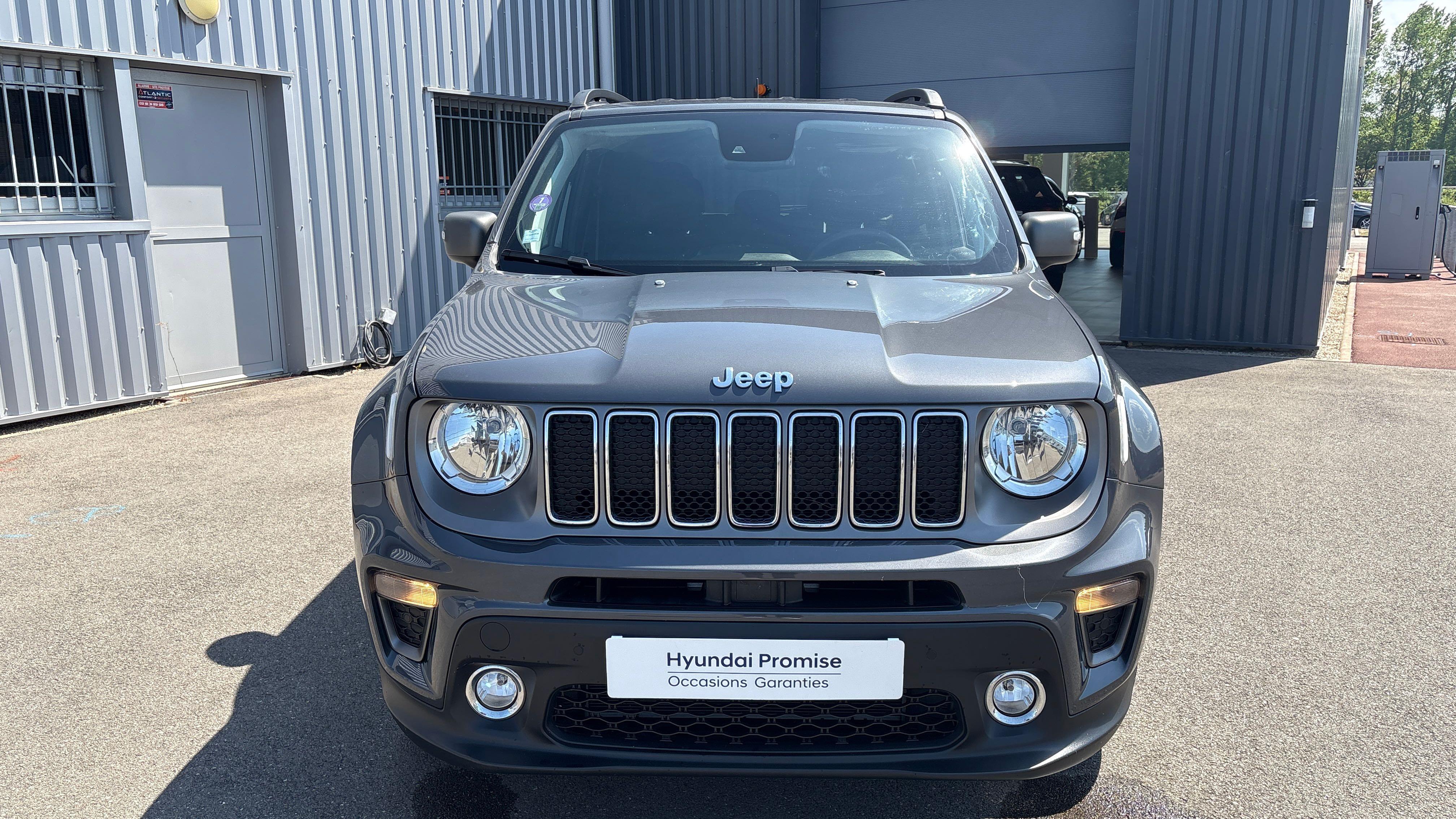 JEEP Renegade 1.3 Turbo T4 190 ch PHEV BVA6 4xe eAWD Limited - Véhicule Occasion Océane Auto
