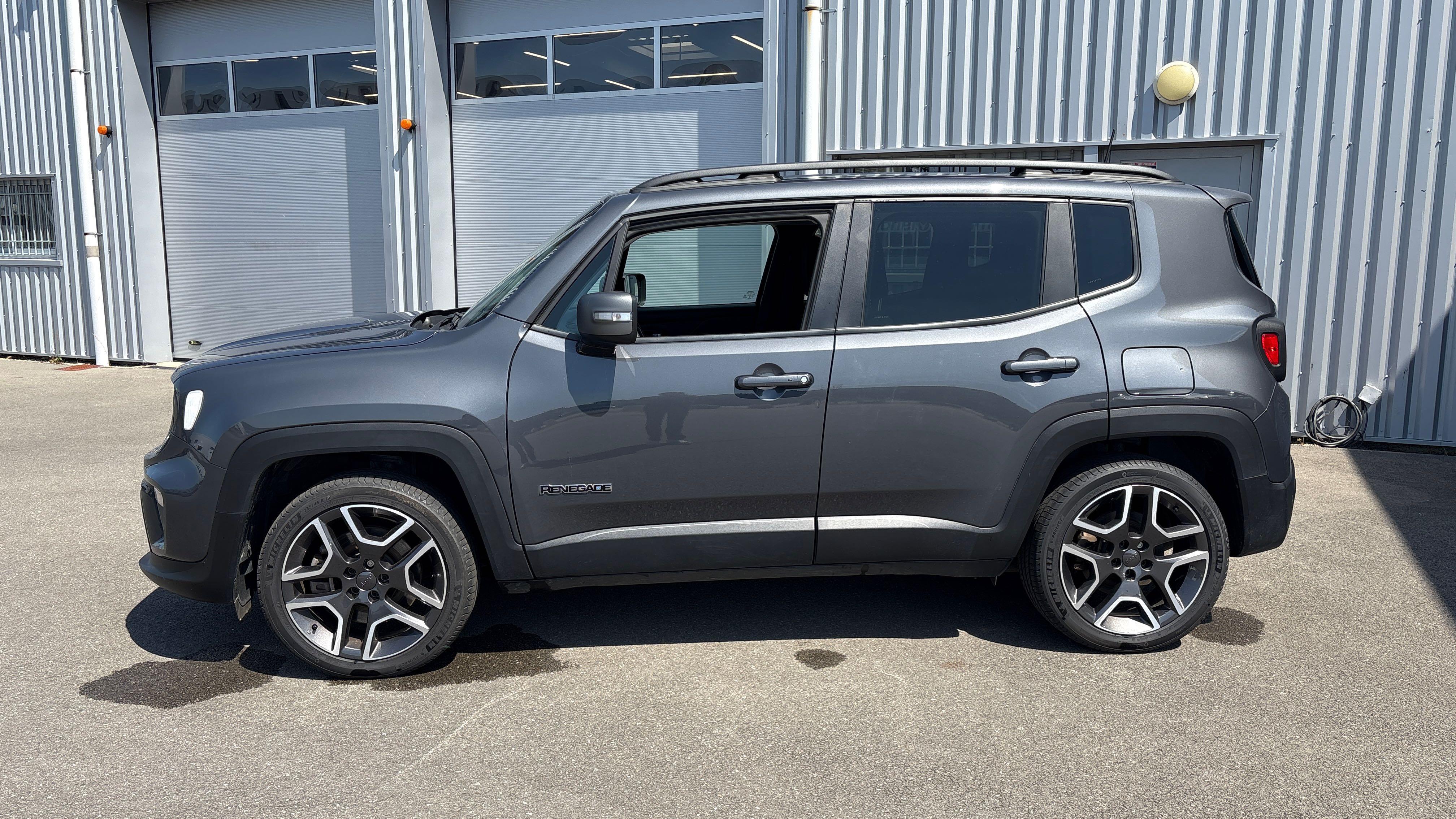 JEEP Renegade 1.3 Turbo T4 190 ch PHEV BVA6 4xe eAWD Limited - Véhicule Occasion Océane Auto