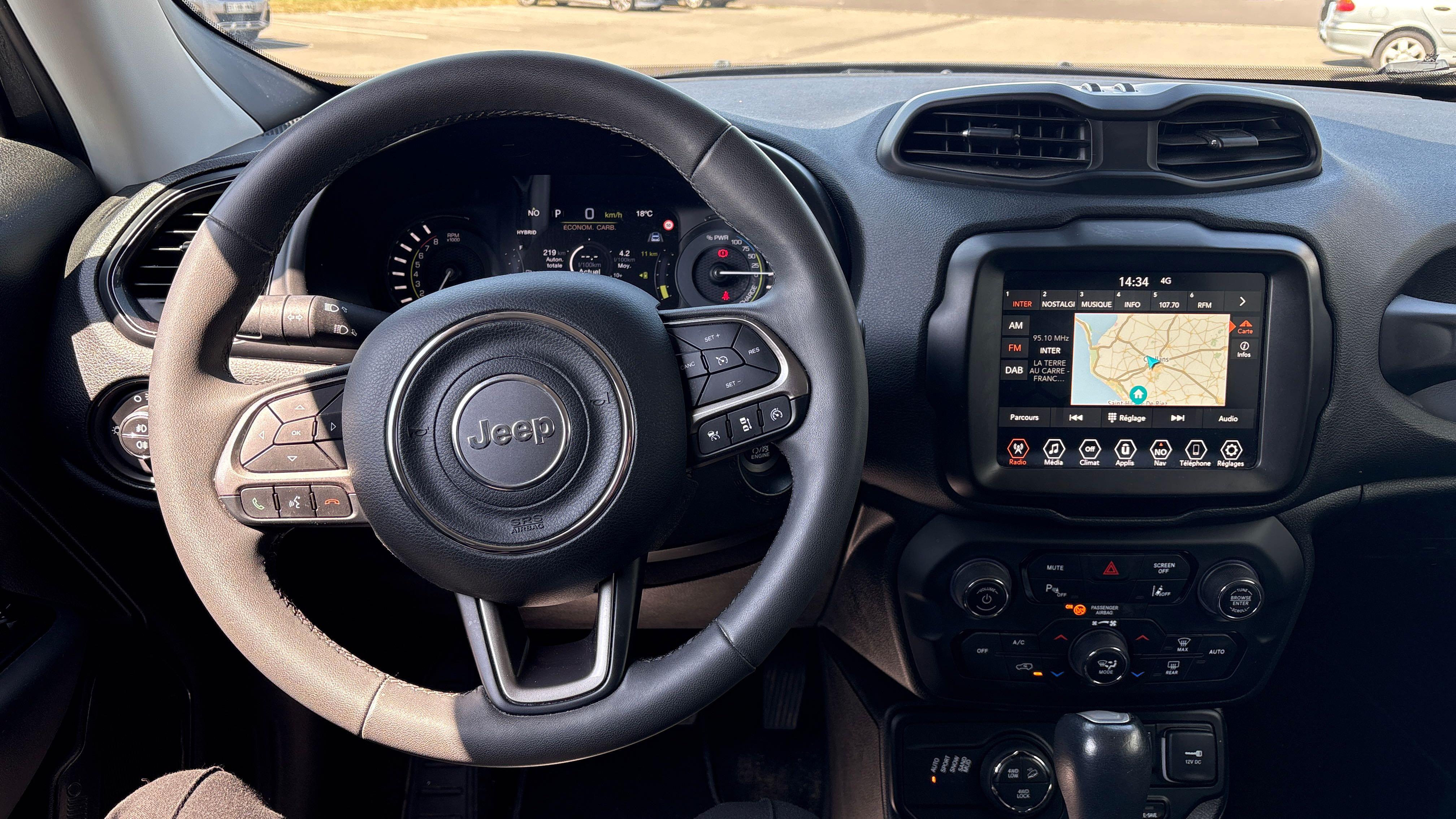 JEEP Renegade 1.3 Turbo T4 190 ch PHEV BVA6 4xe eAWD Limited - Véhicule Occasion Océane Auto