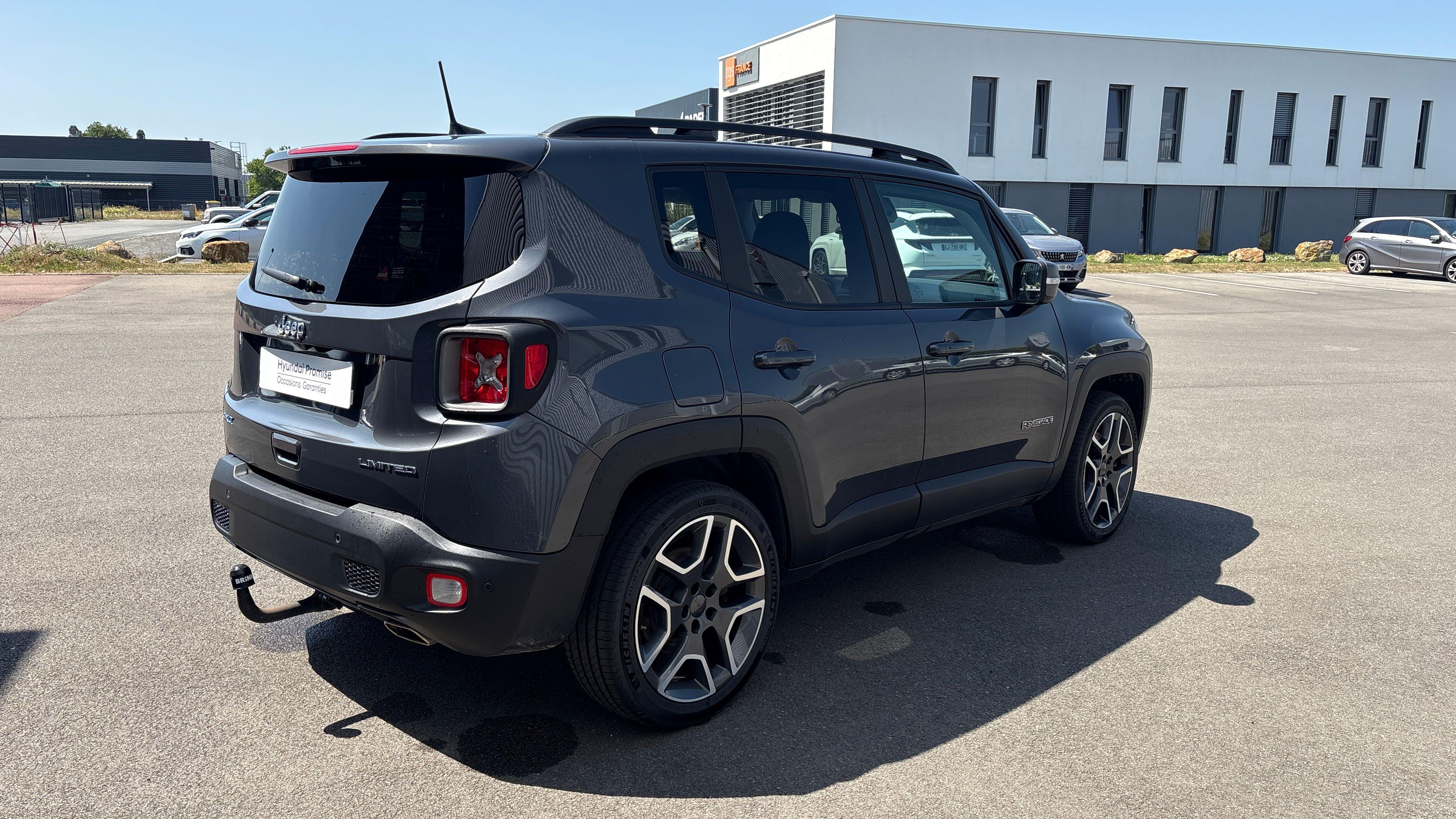 JEEP Renegade 1.3 Turbo T4 190 ch PHEV BVA6 4xe eAWD Limited - Véhicule Occasion Océane Auto
