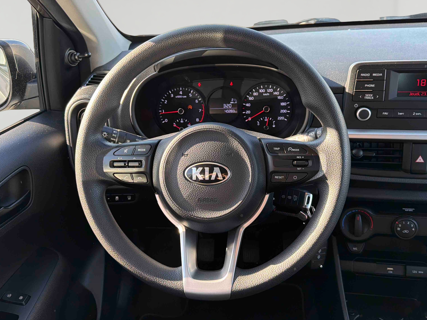 KIA Picanto 1.0 DPi 67ch ISG BVM5 Motion - Véhicule Occasion Océane Auto