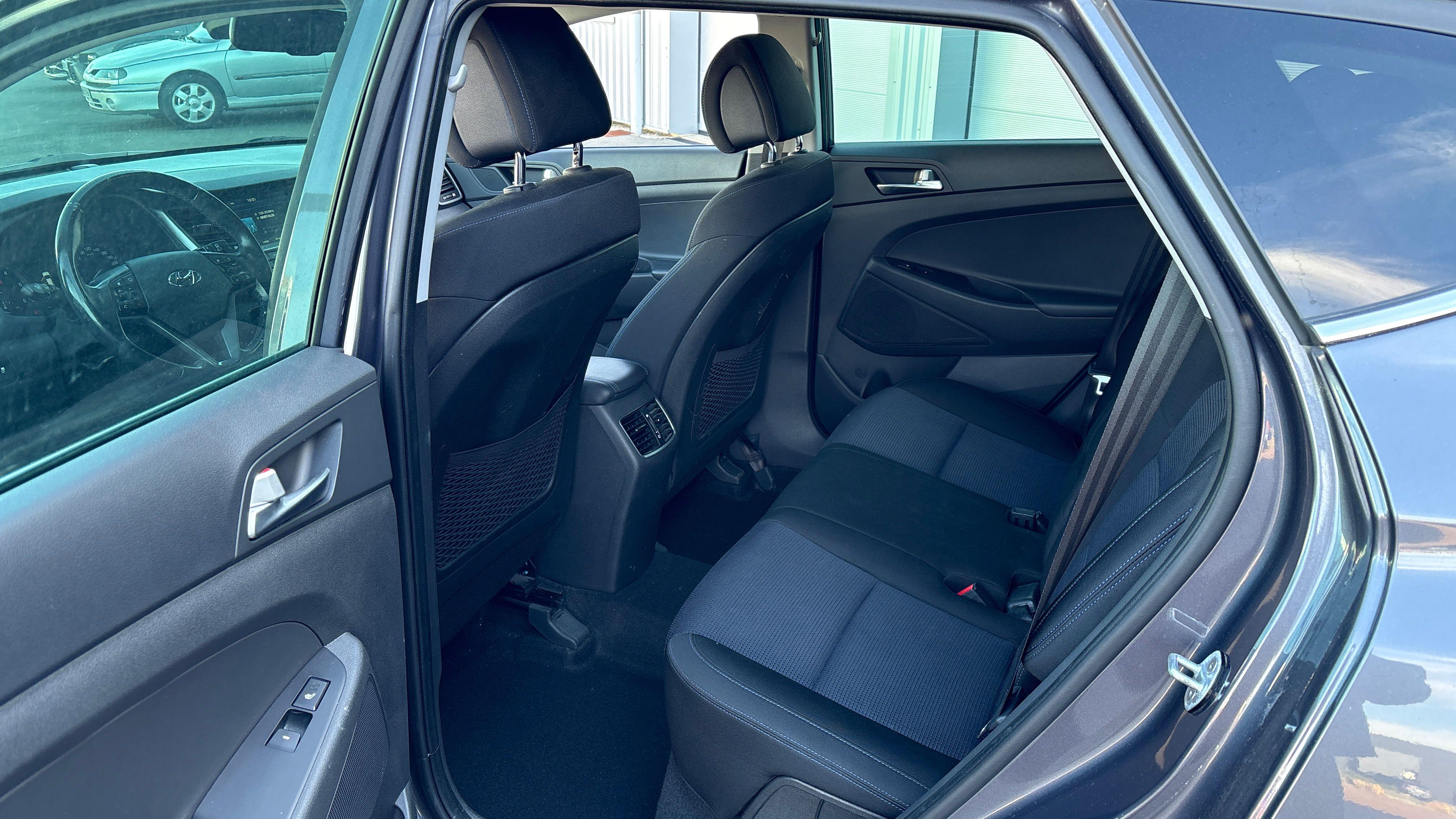 HYUNDAI Tucson 1.7 CRDi 115 2WD Creative - Véhicule Occasion Océane Auto