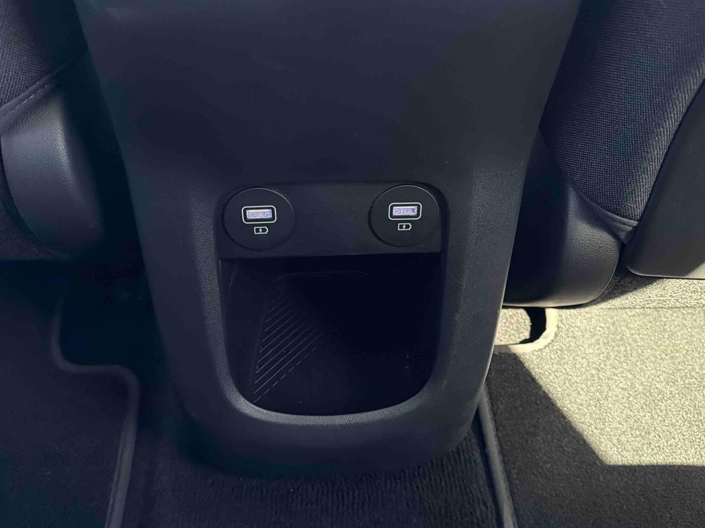 HYUNDAI Ioniq 5 77 kWh - 229 ch Executive - Véhicule Occasion Océane Auto