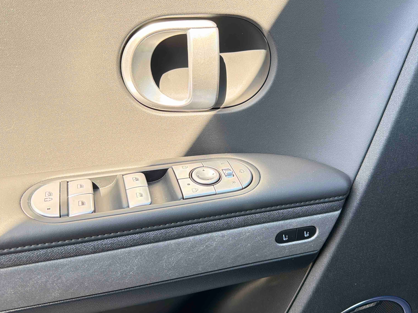 HYUNDAI Ioniq 5 77 kWh - 229 ch Executive - Véhicule Occasion Océane Auto