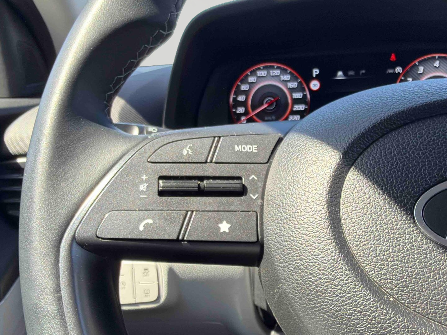 HYUNDAI i20 1.0 T-GDi 100 DCT-7 Executive - Véhicule Occasion Océane Auto