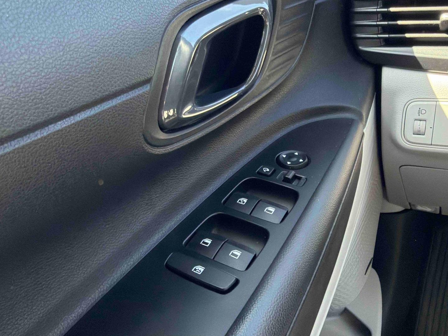 HYUNDAI i20 1.0 T-GDi 100 DCT-7 Executive - Véhicule Occasion Océane Auto