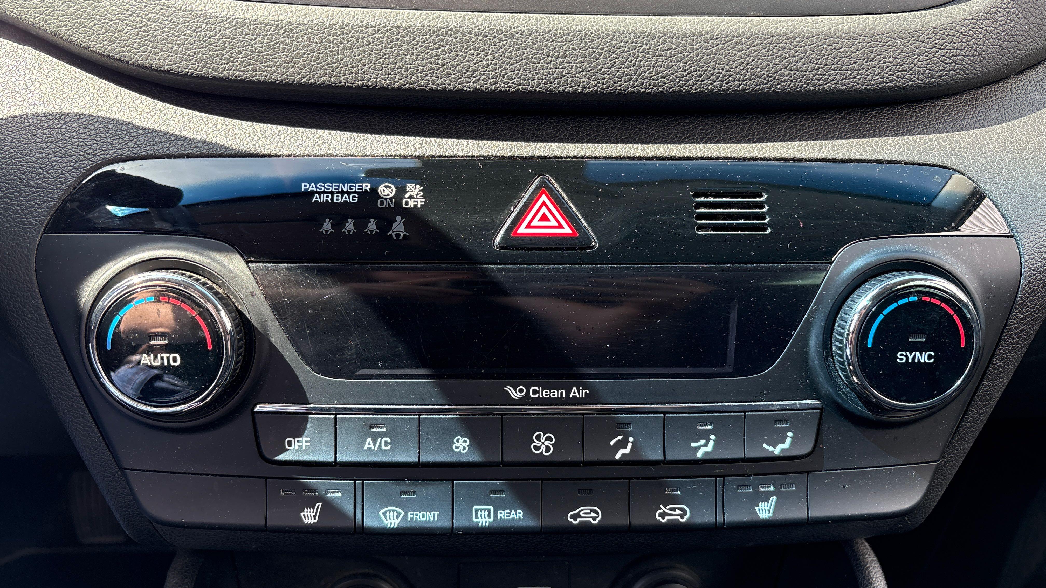 HYUNDAI Tucson 1.7 CRDi 115 2WD Edition#Lounge - Véhicule Occasion Océane Auto