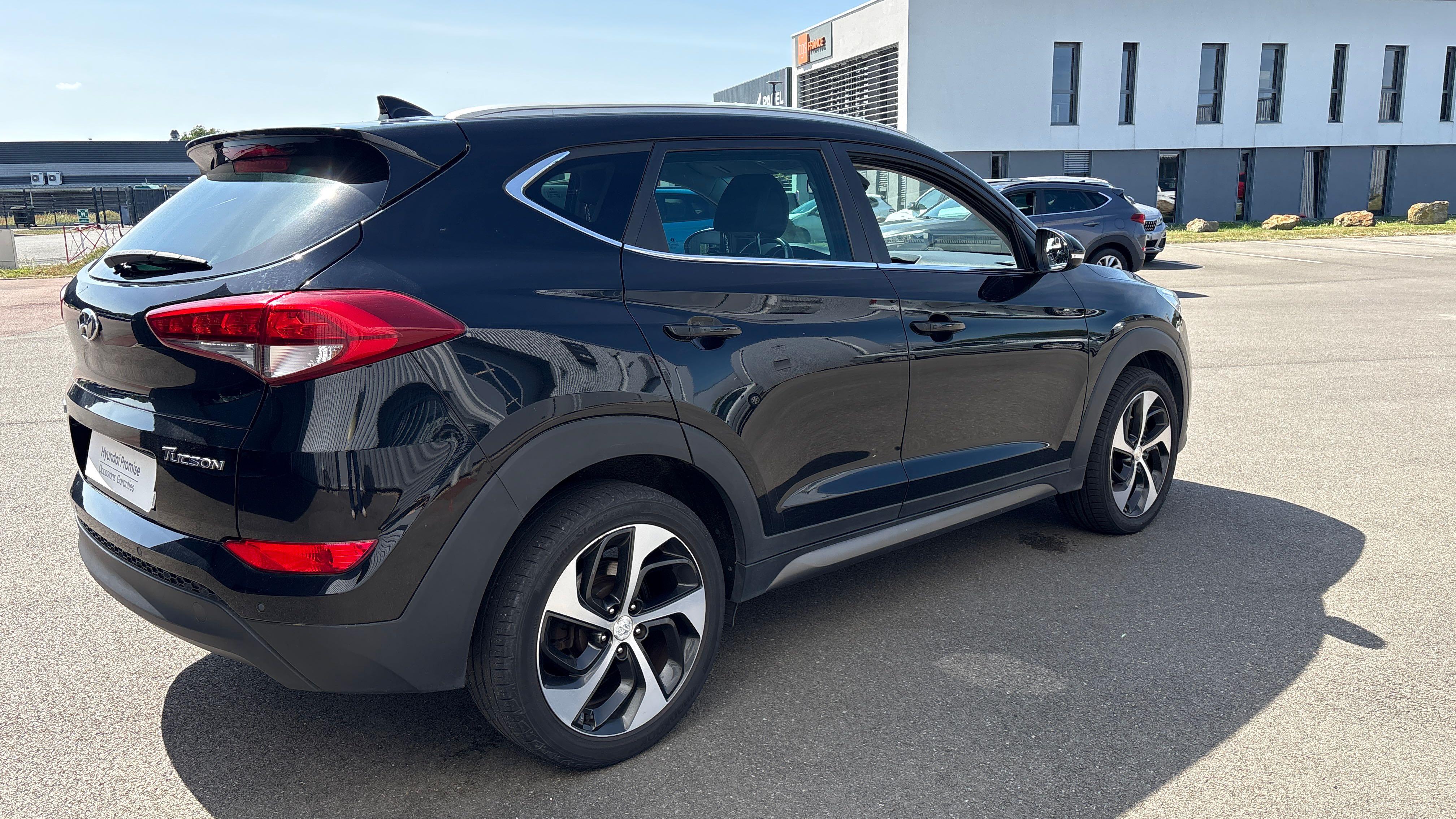 HYUNDAI Tucson 1.7 CRDi 115 2WD Edition#Lounge - Véhicule Occasion Océane Auto