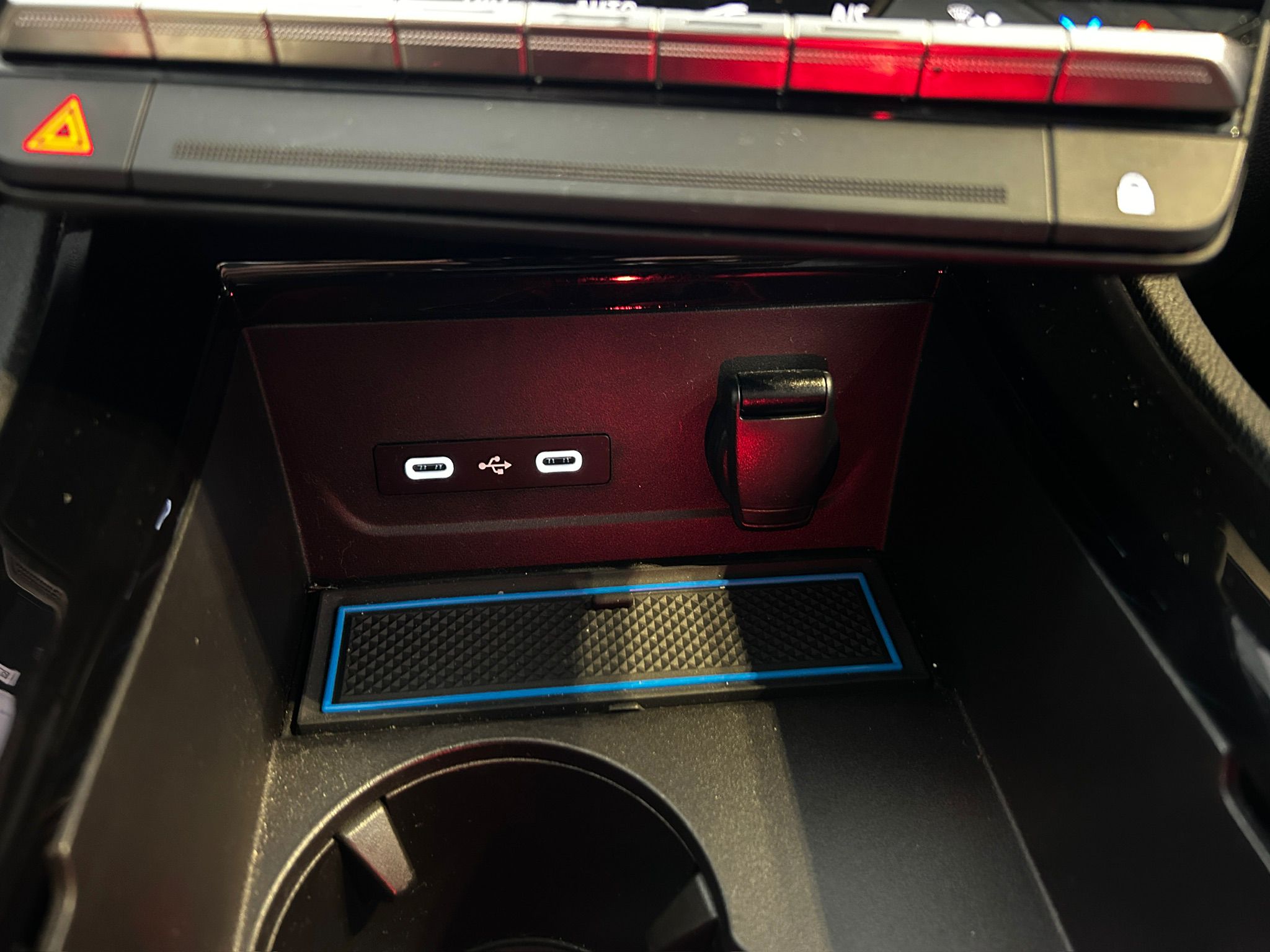 RENAULT Austral E-Tech hybrid 200 Iconic - Véhicule Occasion Océane Auto