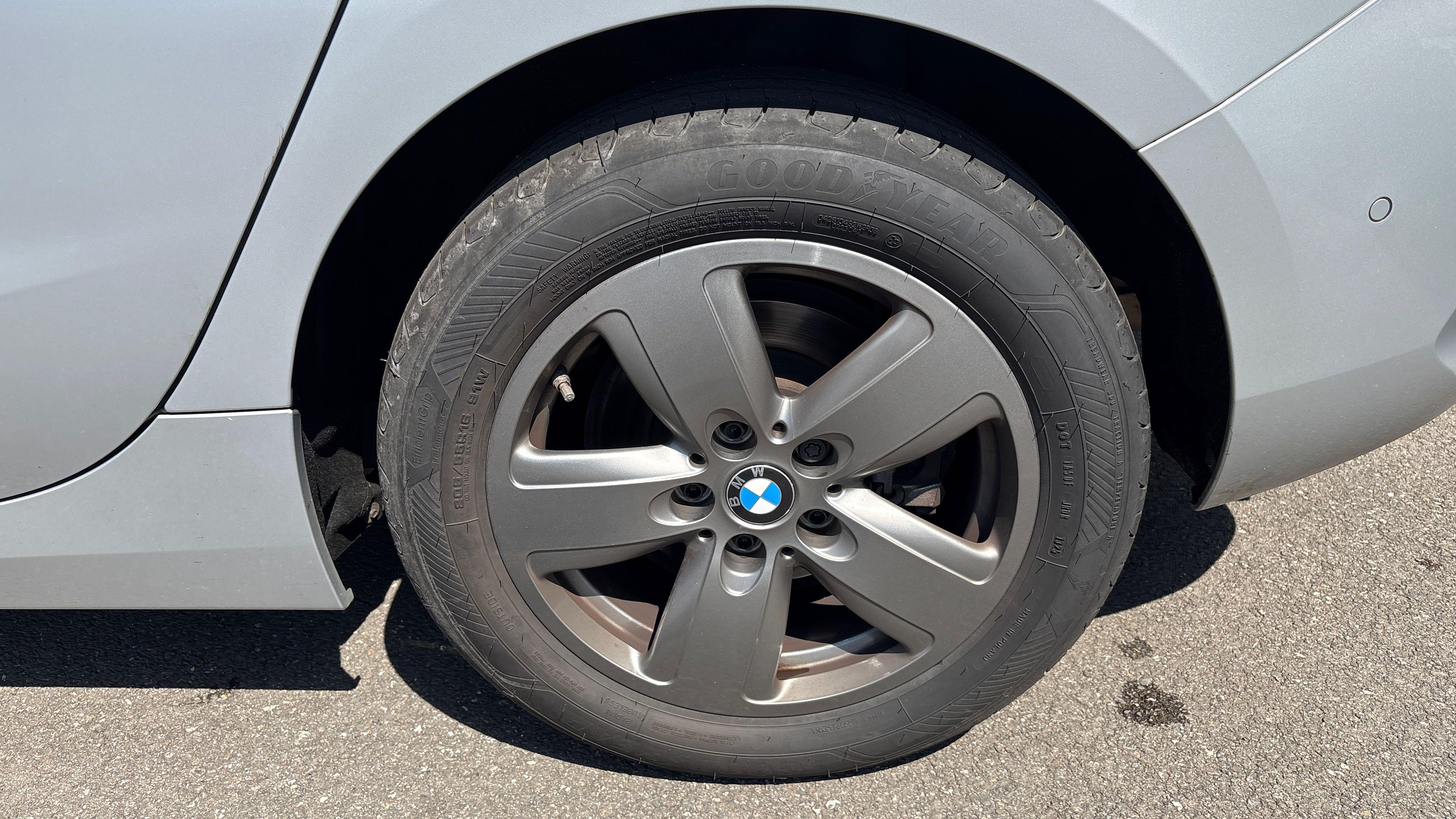 BMW 116i 109 ch DKG7 Lounge - Véhicule Occasion Océane Auto