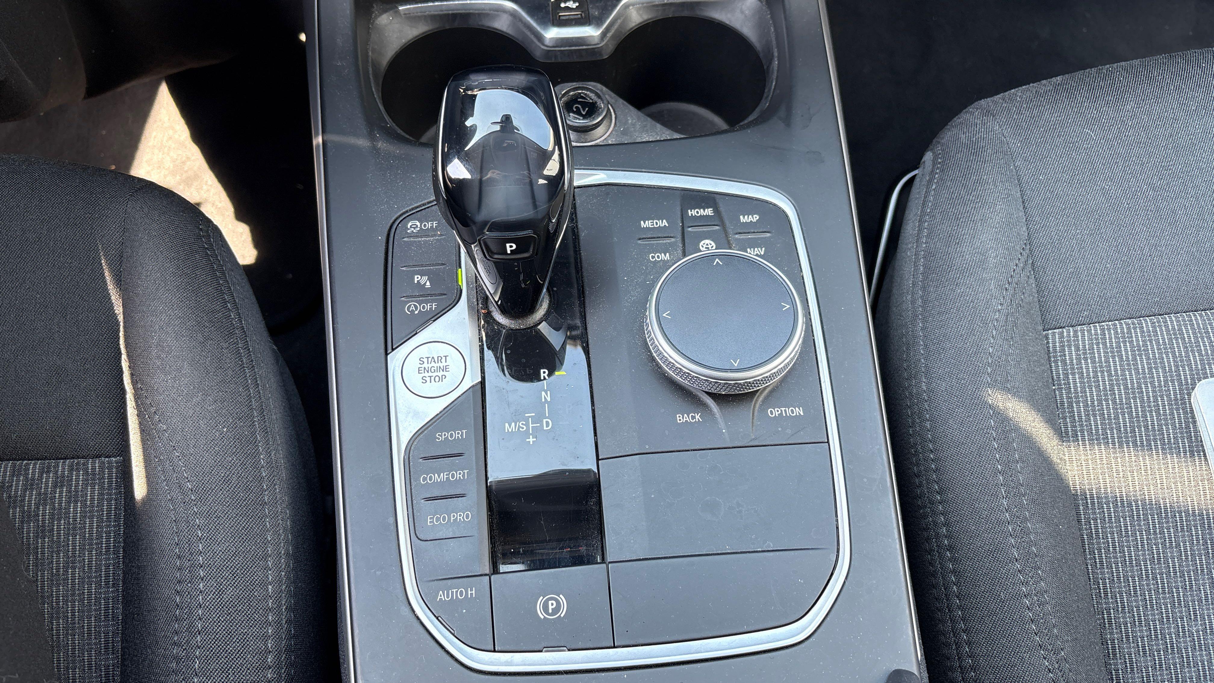 BMW 116i 109 ch DKG7 Lounge - Véhicule Occasion Océane Auto