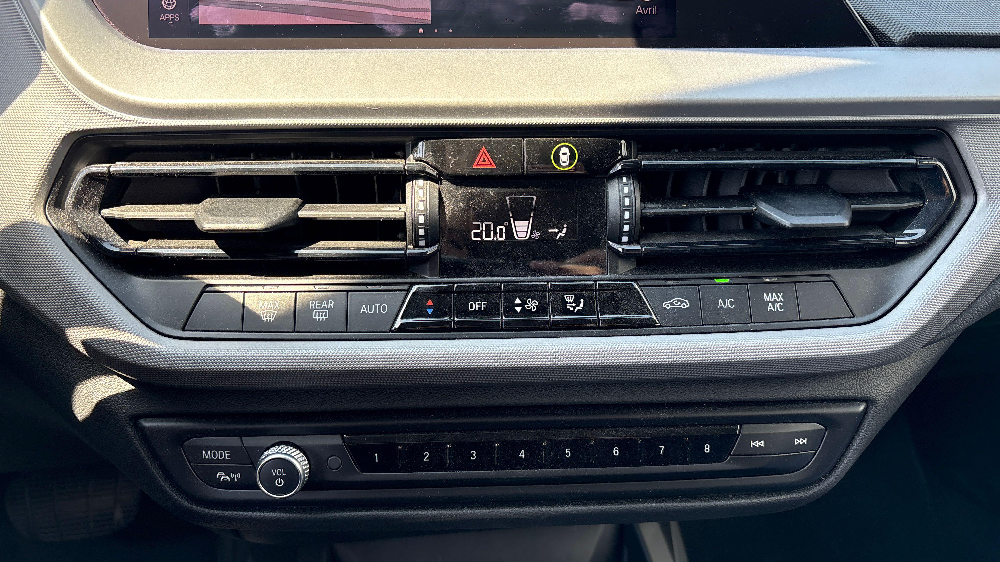 BMW 116i 109 ch DKG7 Lounge - Véhicule Occasion Océane Auto