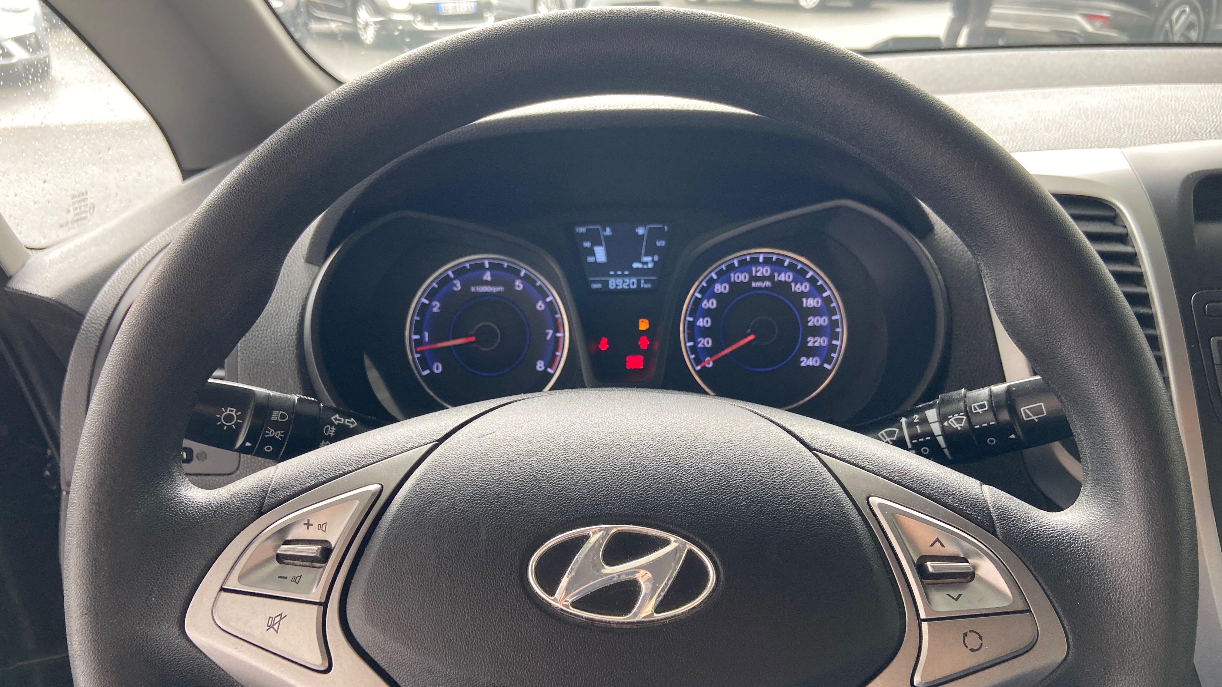 HYUNDAI ix20 1.4 90 Pack Inventive - Véhicule Occasion Océane Auto