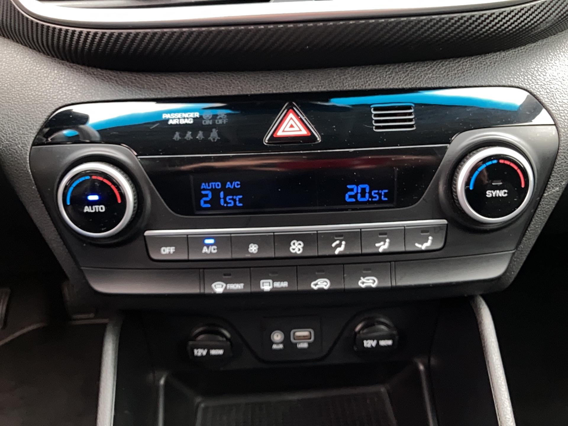 HYUNDAI Tucson 1.6 CRDi 115 Business - Véhicule Occasion Océane Auto