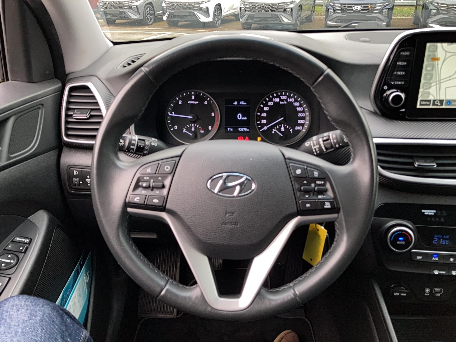 HYUNDAI Tucson 1.6 CRDi 115 Business - Véhicule Occasion Océane Auto