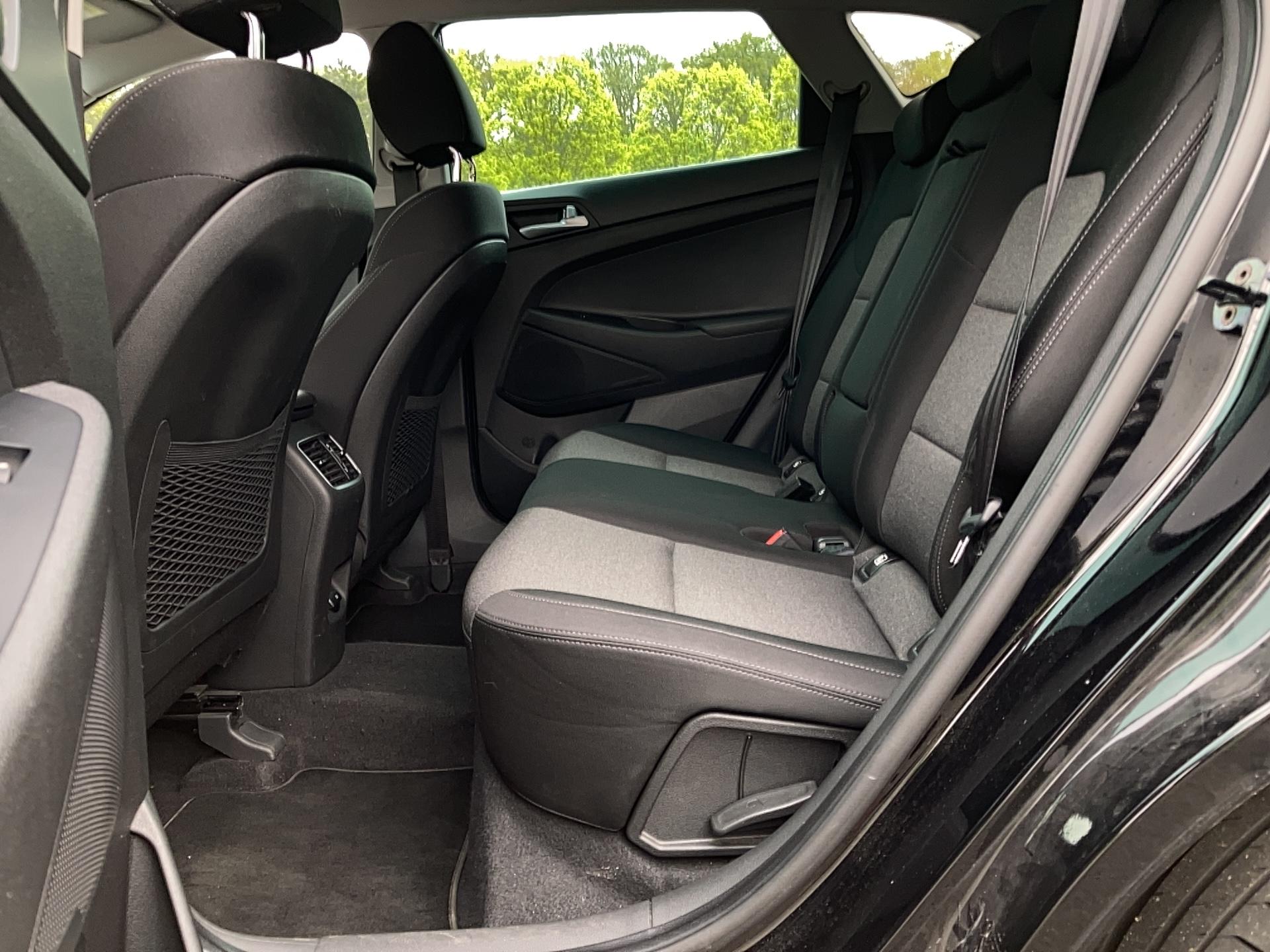 HYUNDAI Tucson 1.6 CRDi 115 Business - Véhicule Occasion Océane Auto