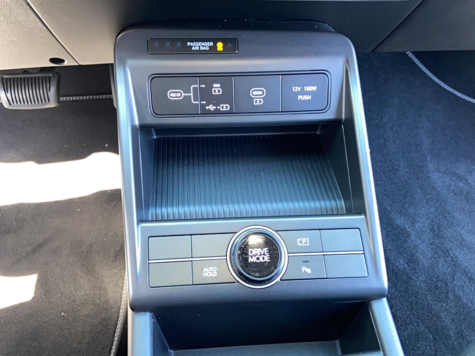 HYUNDAI Kona Electrique 48 kWh - 156 ch Intuitive - Véhicule Occasion Océane Auto