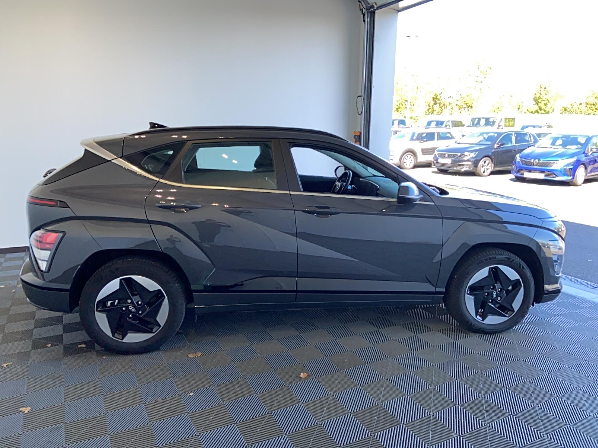 HYUNDAI Kona Electrique 48 kWh - 156 ch Intuitive - Véhicule Occasion Océane Auto