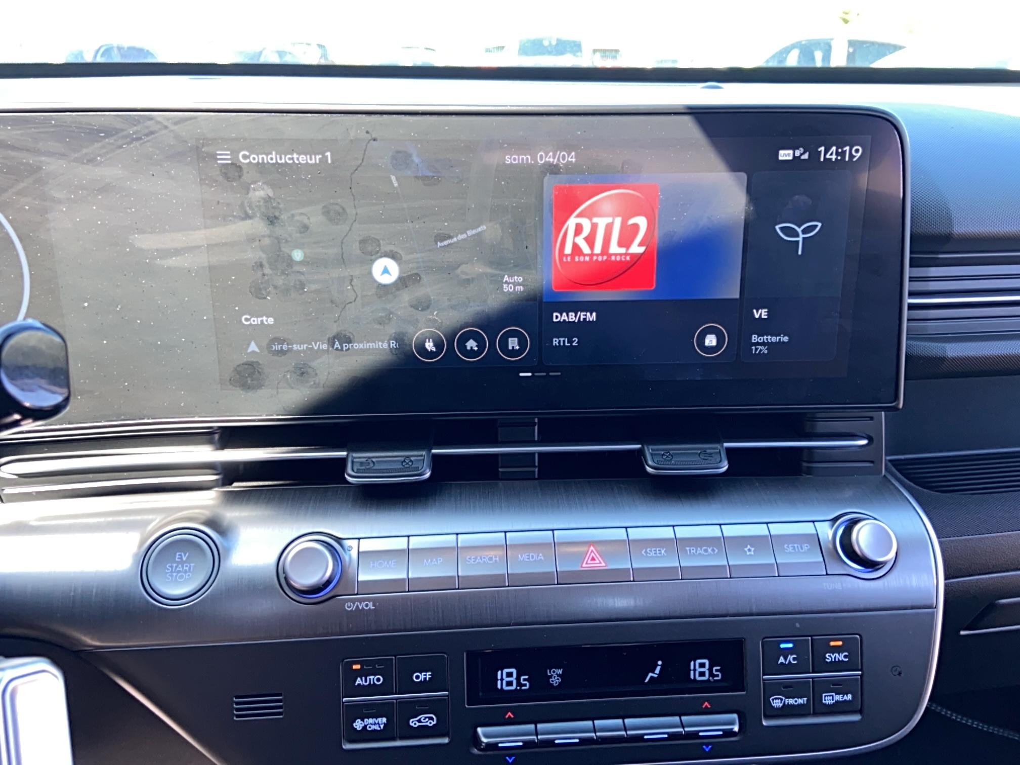 HYUNDAI Kona Electrique 48 kWh - 156 ch Intuitive - Véhicule Occasion Océane Auto