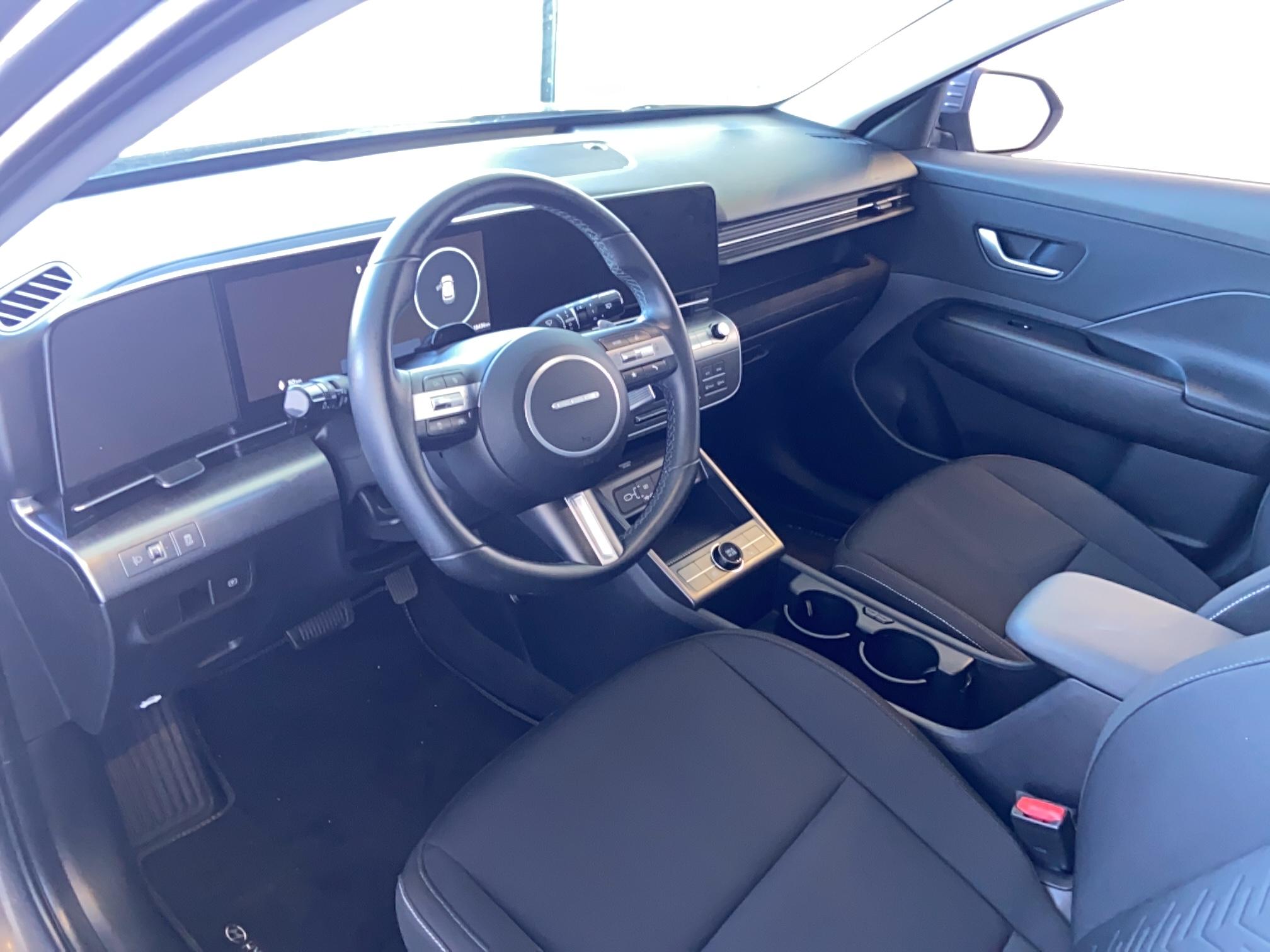 HYUNDAI Kona Electrique 48 kWh - 156 ch Intuitive - Véhicule Occasion Océane Auto