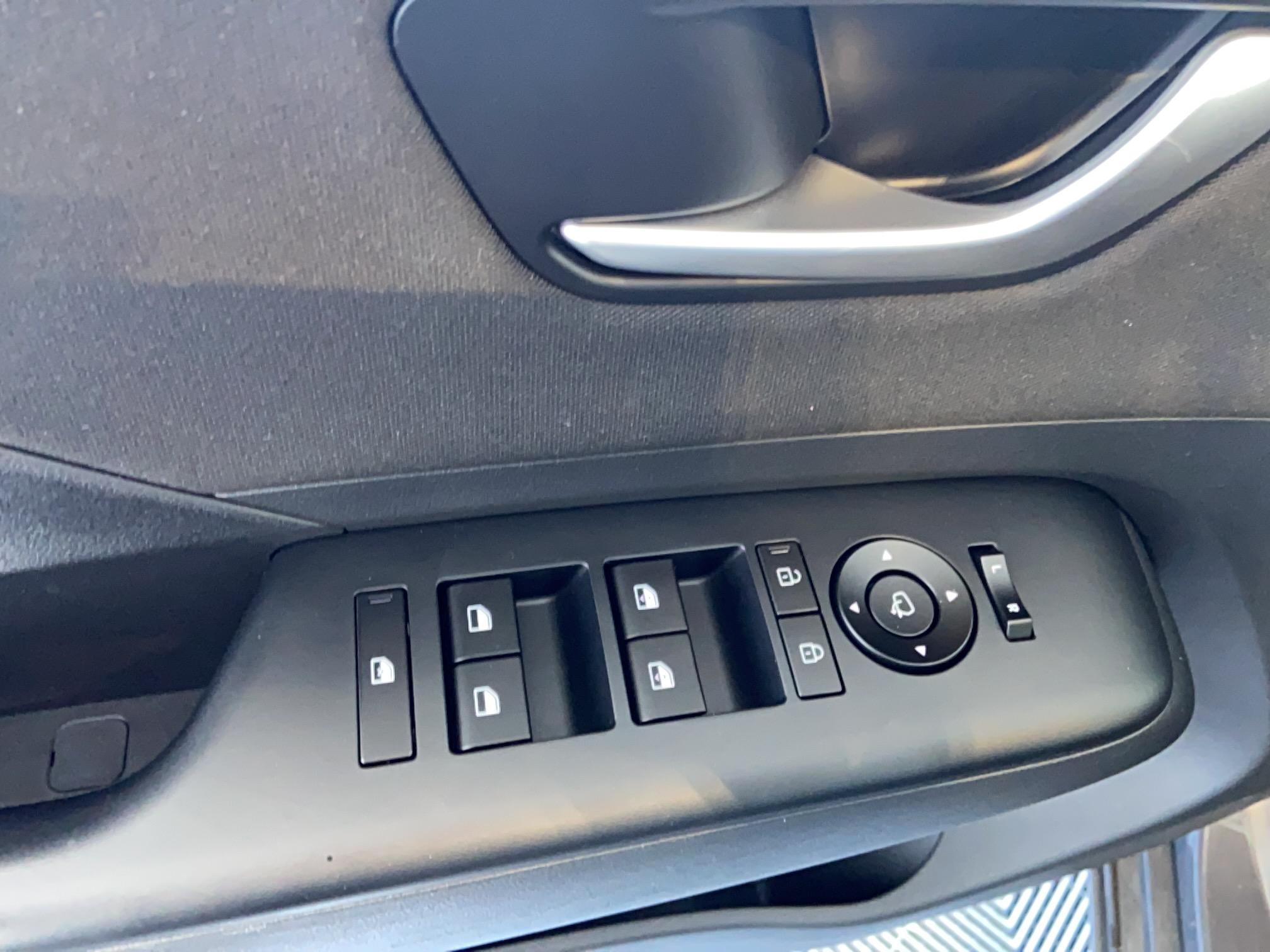 HYUNDAI Kona Electrique 48 kWh - 156 ch Intuitive - Véhicule Occasion Océane Auto