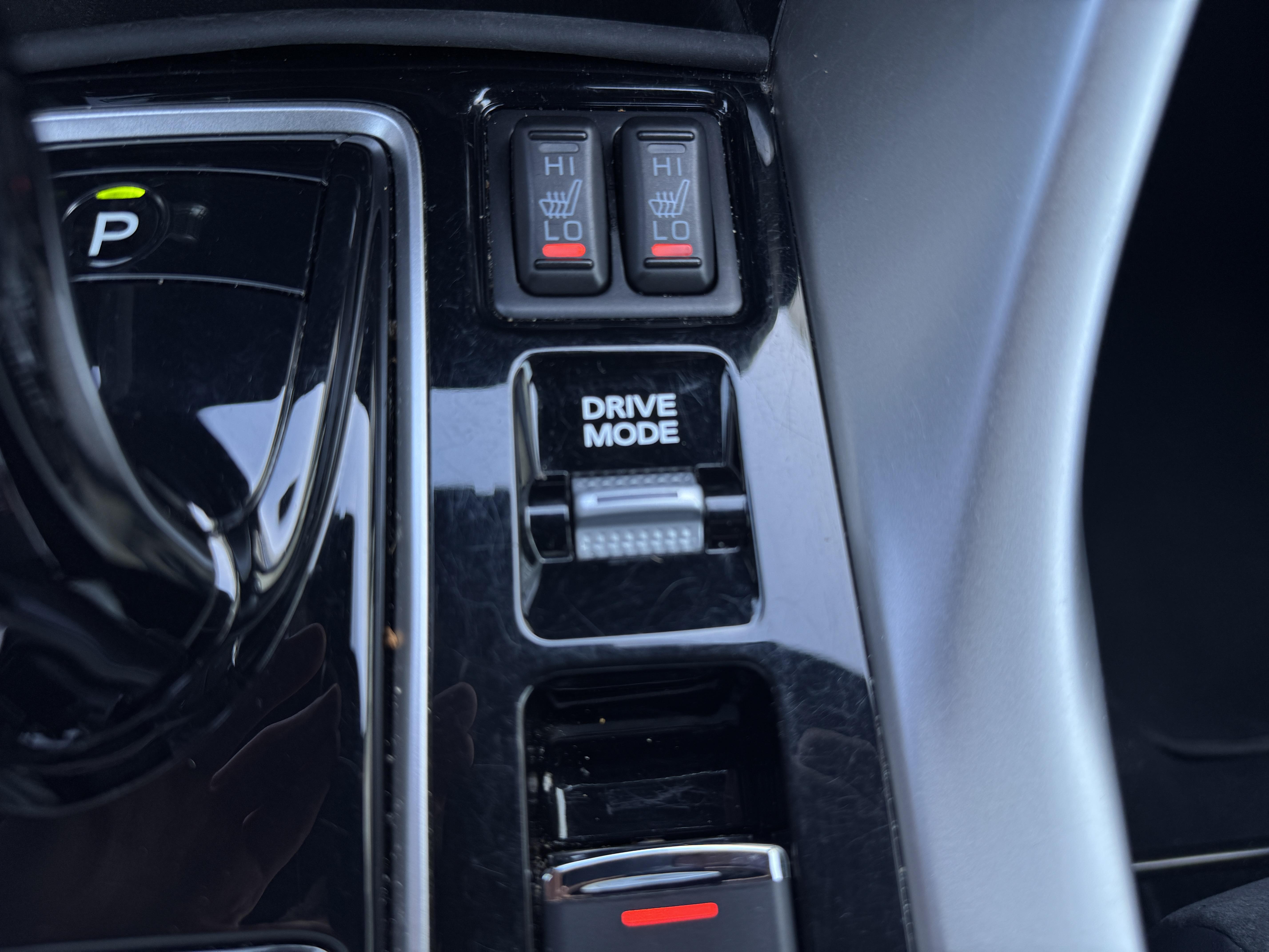 MITSUBISHI Eclipse Cross 2.4 MIVEC PHEV Twin Motor 4WD Intense - Véhicule Occasion Océane Auto