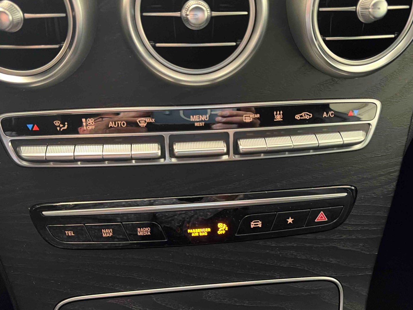 MERCEDES GLC Coupé 300 de 9G-Tronic 4Matic AMG Line - Véhicule Occasion Océane Auto