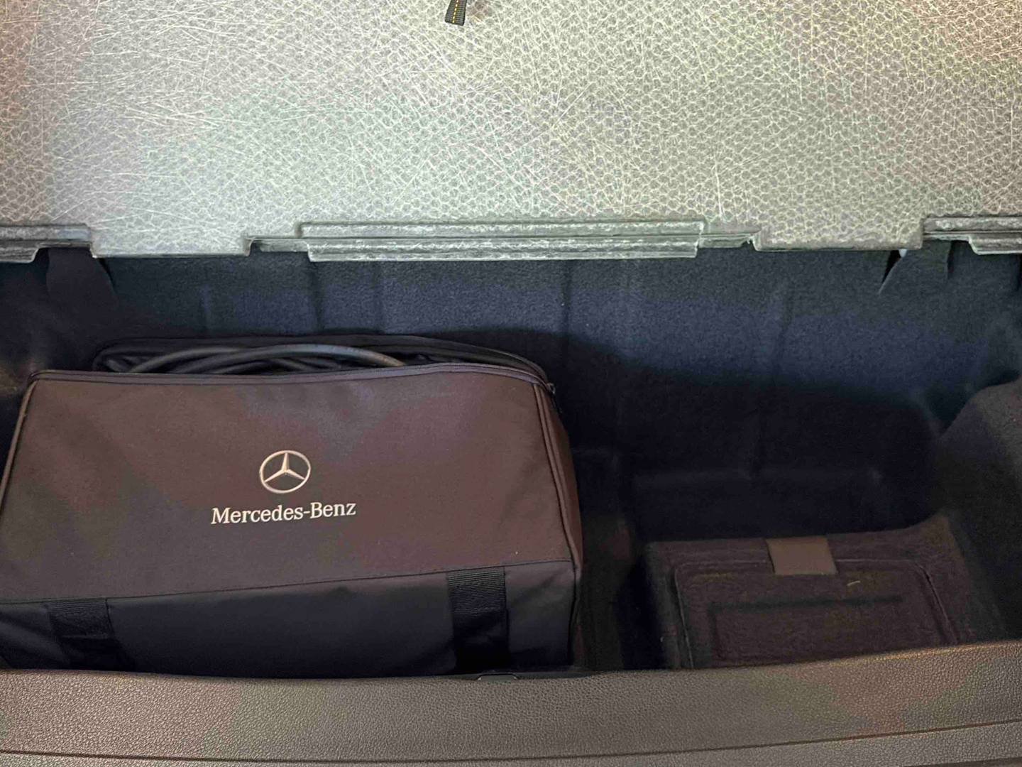 MERCEDES GLC Coupé 300 de 9G-Tronic 4Matic AMG Line - Véhicule Occasion Océane Auto