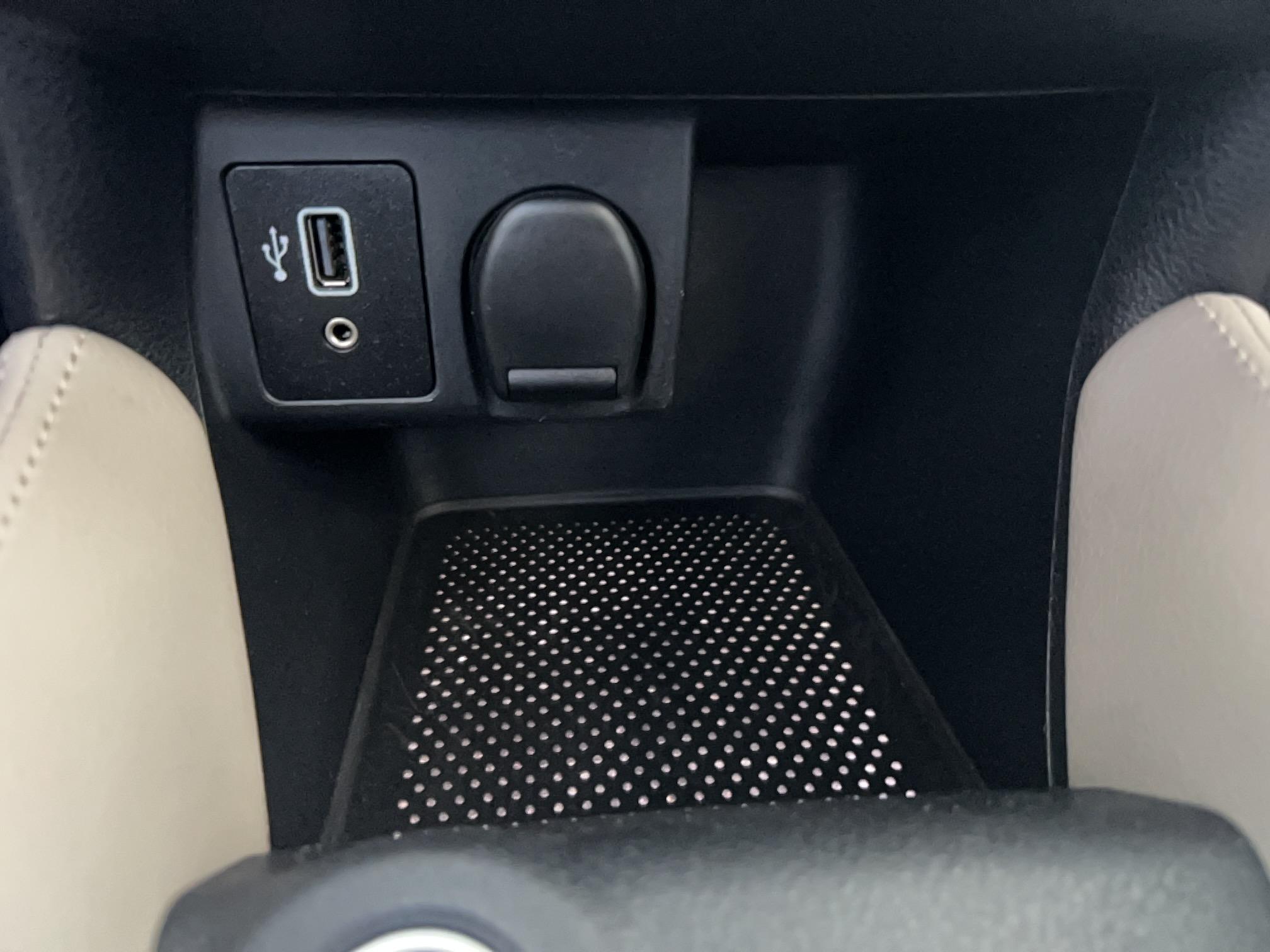 NISSAN Micra dCi 90 N-Connecta - Véhicule Occasion Océane Auto