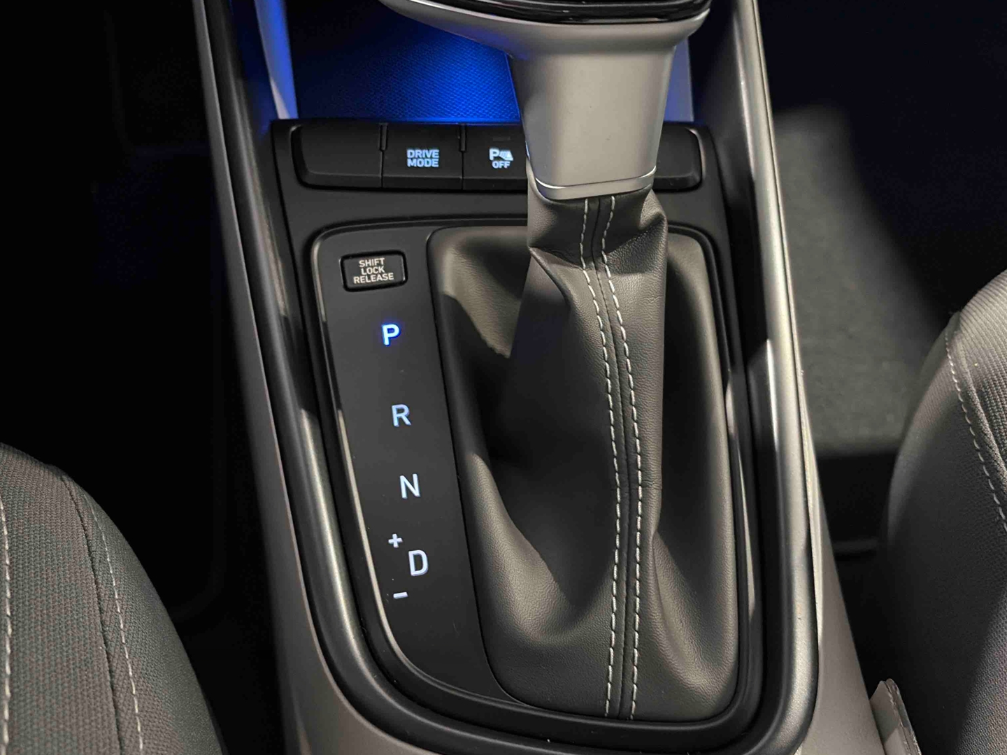 HYUNDAI Bayon 1.0 T-GDi 100 DCT-7 Hybrid 48V Intuitive - Véhicule Occasion Océane Auto