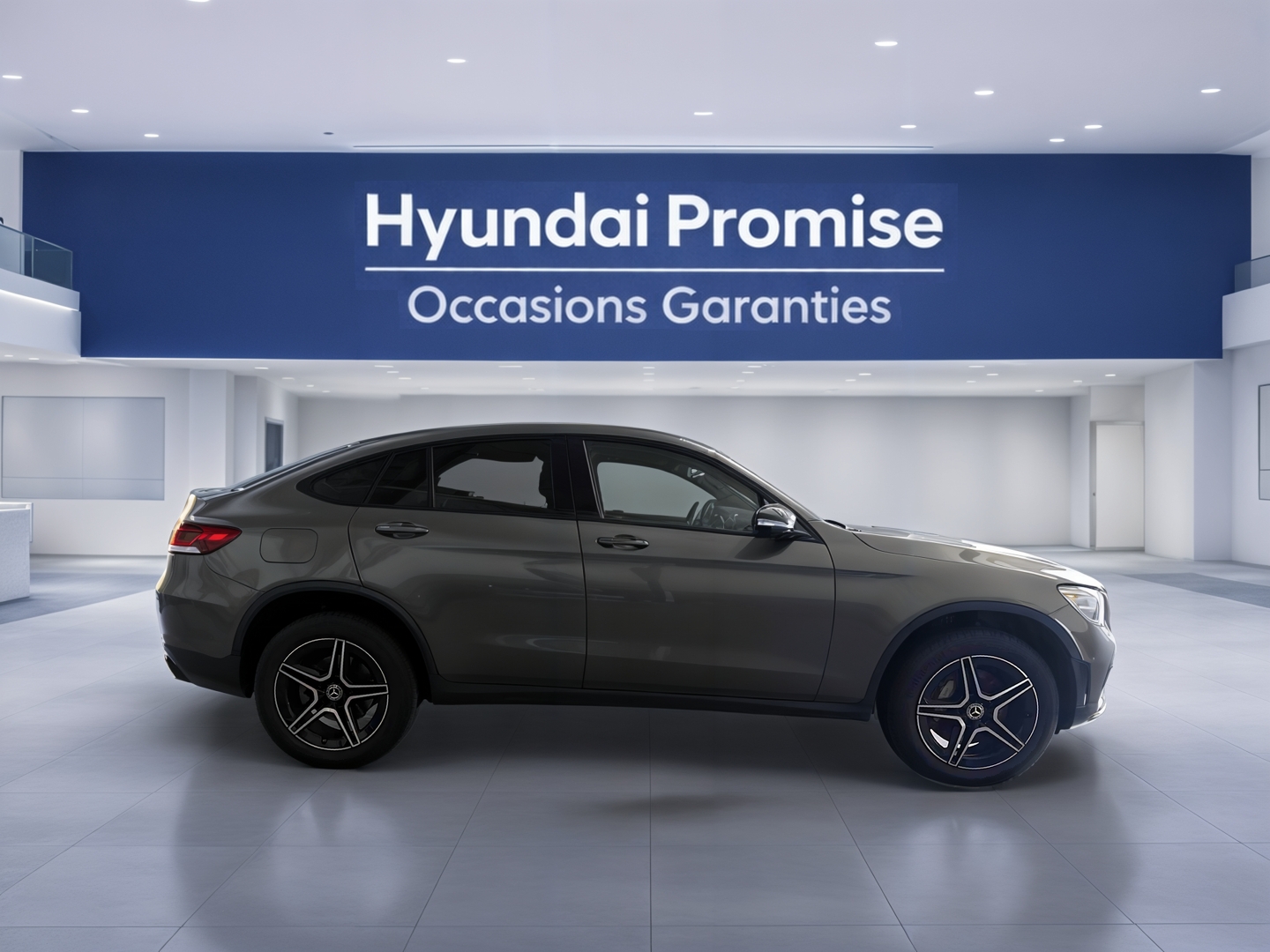 MERCEDES GLC Coupé 300 de 9G-Tronic 4Matic AMG Line - Véhicule Occasion Océane Auto