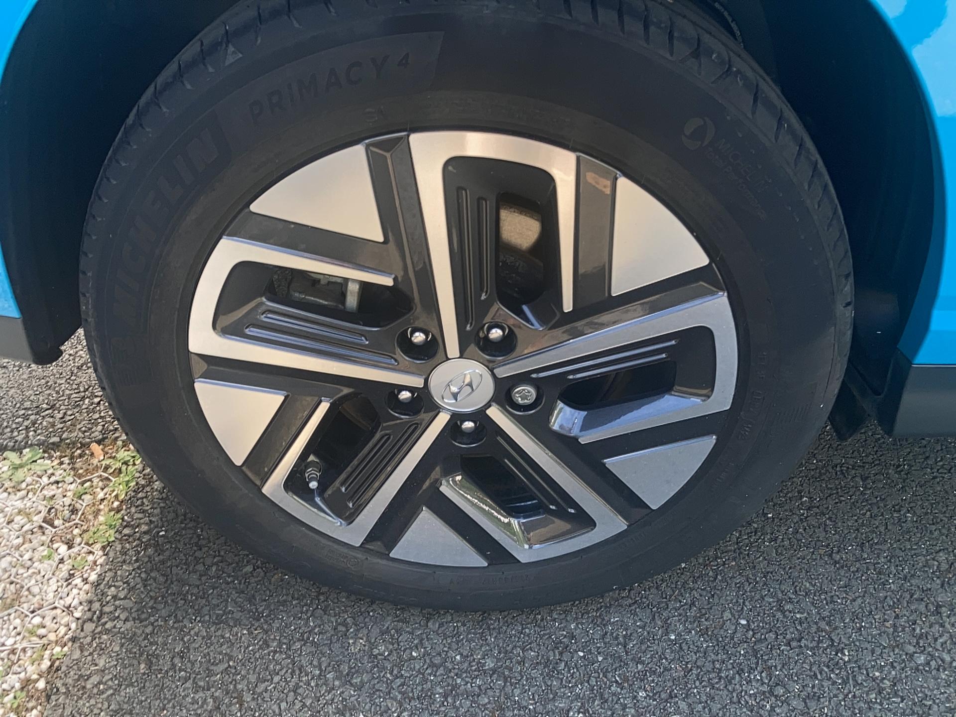 HYUNDAI Kona Electrique 39 kWh - 136 ch Intuitive - Véhicule Occasion Océane Auto