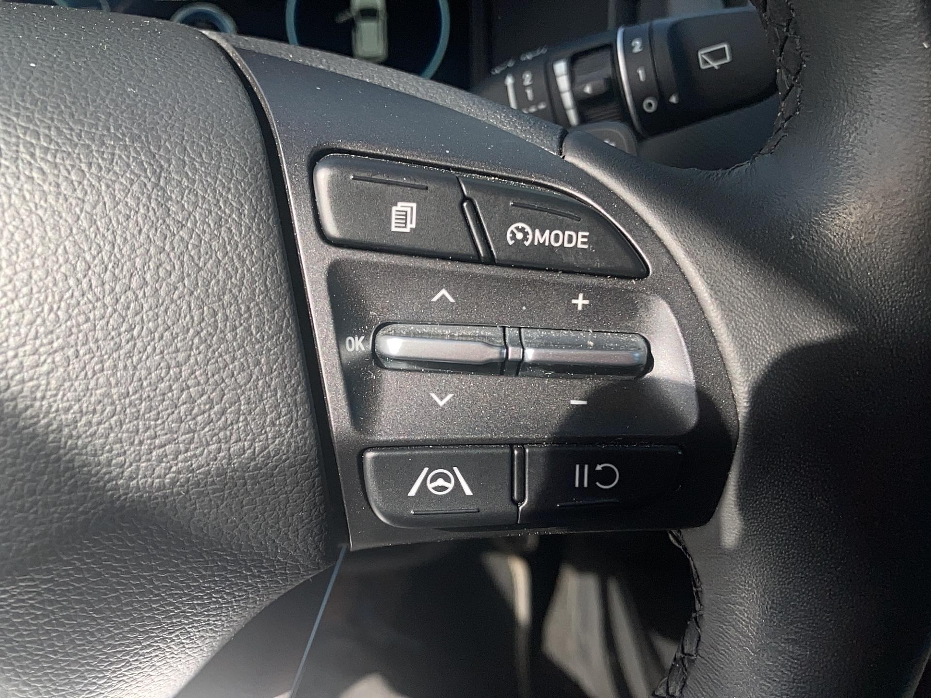 HYUNDAI Kona Electrique 39 kWh - 136 ch Intuitive - Véhicule Occasion Océane Auto